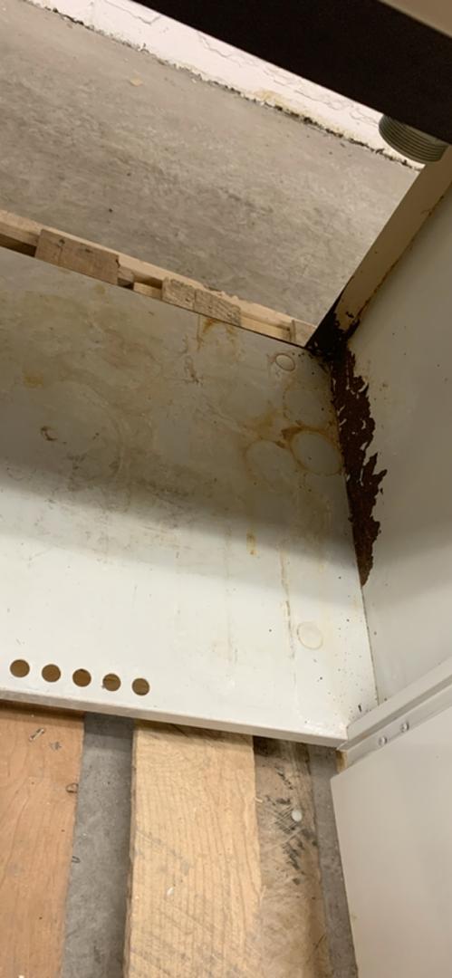 56" St Charles Black Epoxy Sink Bundle(S6LLST7218)