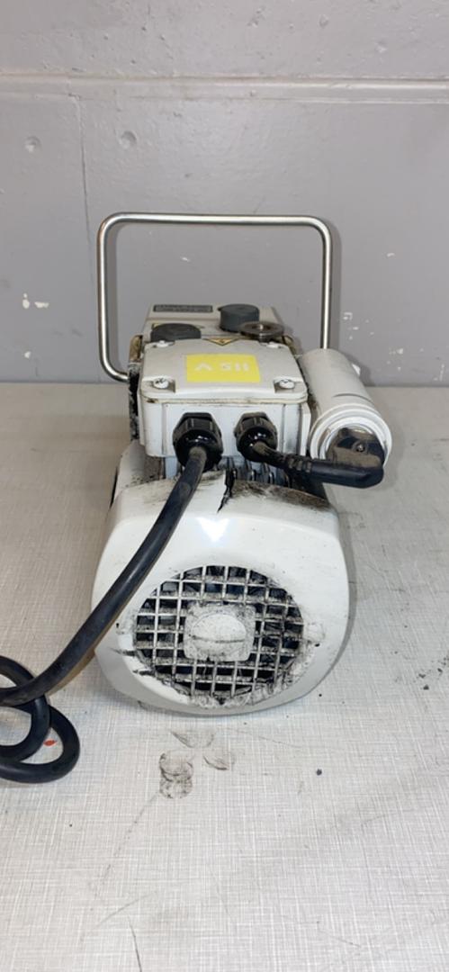 Edwards E2M1.5HP Vacuum Pump(S6LLST5897)