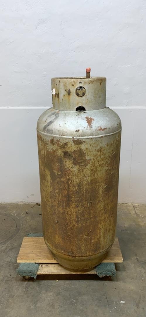 Large Propane Storage Tank(S6LLST8737)