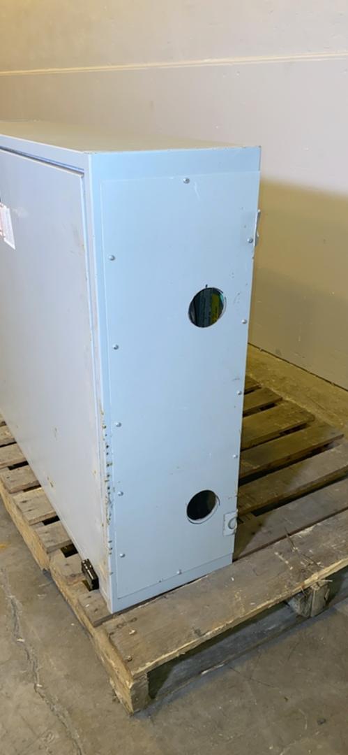 225a 208v MBP TOSHIBA Maintenance Bypass Unit 3 breaker (S6LLST4206)