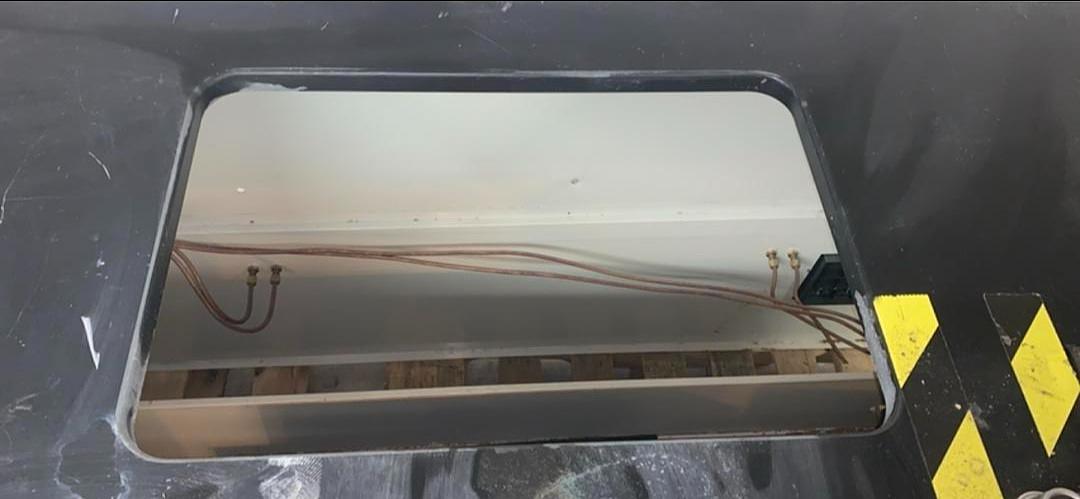 73" Hamilton Black Epoxy Sink Bundle(S6LLST7079)