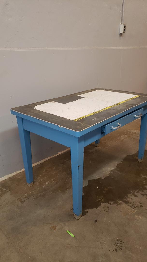 Metal Lab Table 30x50x31(S6LLST8792)