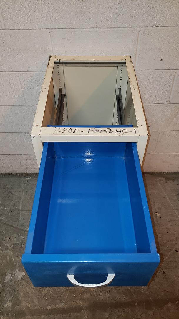 15" 1 Door 1 Drawer Duralab Casework(S6LLST10059)
