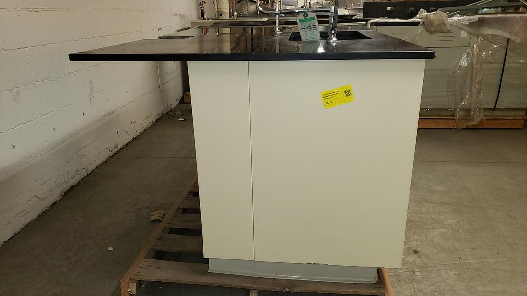 62" Kewaunee Black Epoxy Sink Bundle w/ Missing Door(S6LLST7309)