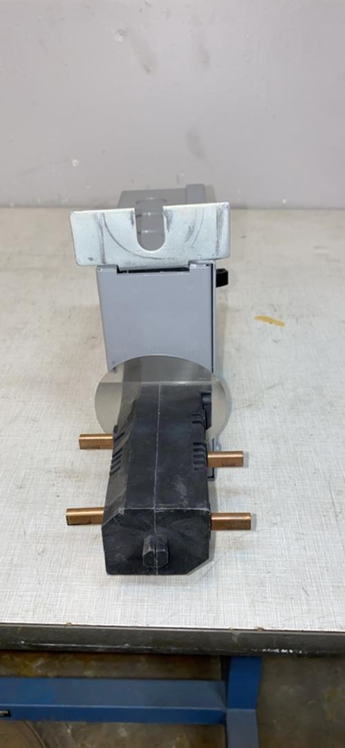 20A STARLINE Busway Tap Box 120V CBM400E12453112240(S6LLST5792)