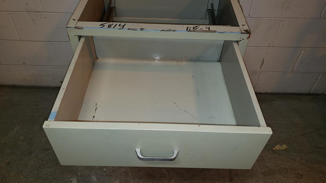 24" 4 Drawer Casework(S6LLST10051)