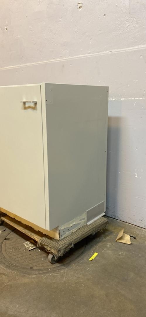 24x22x34 2' 1 Door St Charles Casework Lab Cabinet(S6LLST6483)