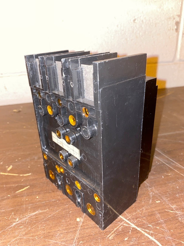 Square D MG8510 225A Circuit Breaker(S6LLST1599)