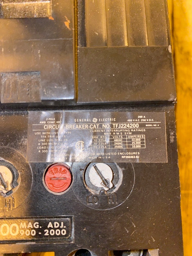 GE 200A TFJ224200 3 Pole Circuit Breaker(S6LLST1440)