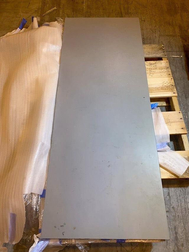 GREY EPOXY 1"THICK 28"DEEP(S6LLST1838)