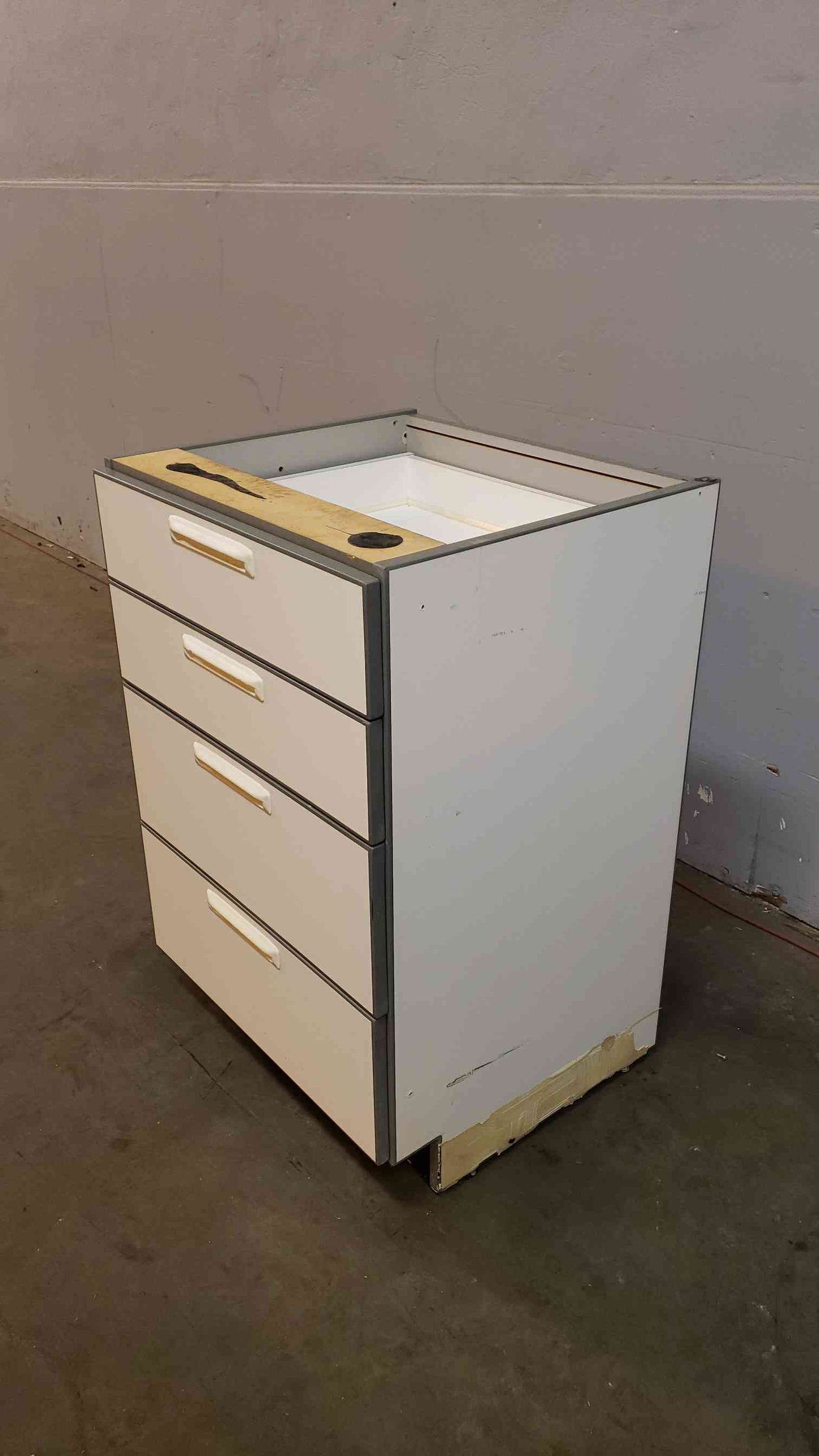2' Recessed Wooden Casework W/ 4 Drawers(Q16662)