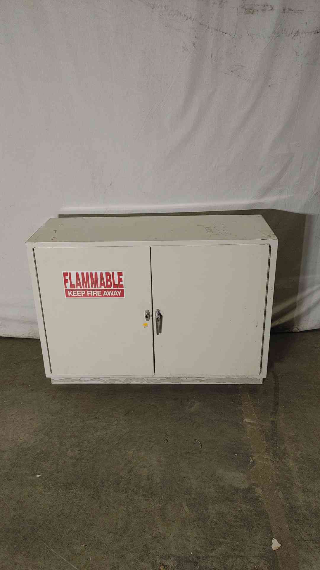 48x18x30 Flammable Casework(100259)