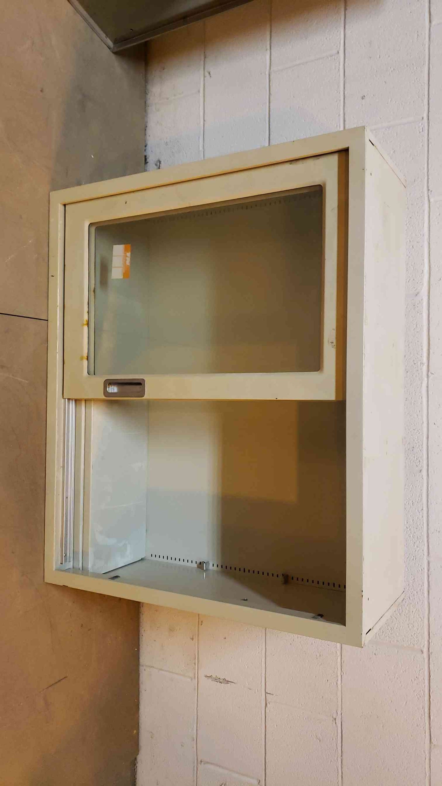 36" Overhead Cabinet (Q16638)(Q16638)
