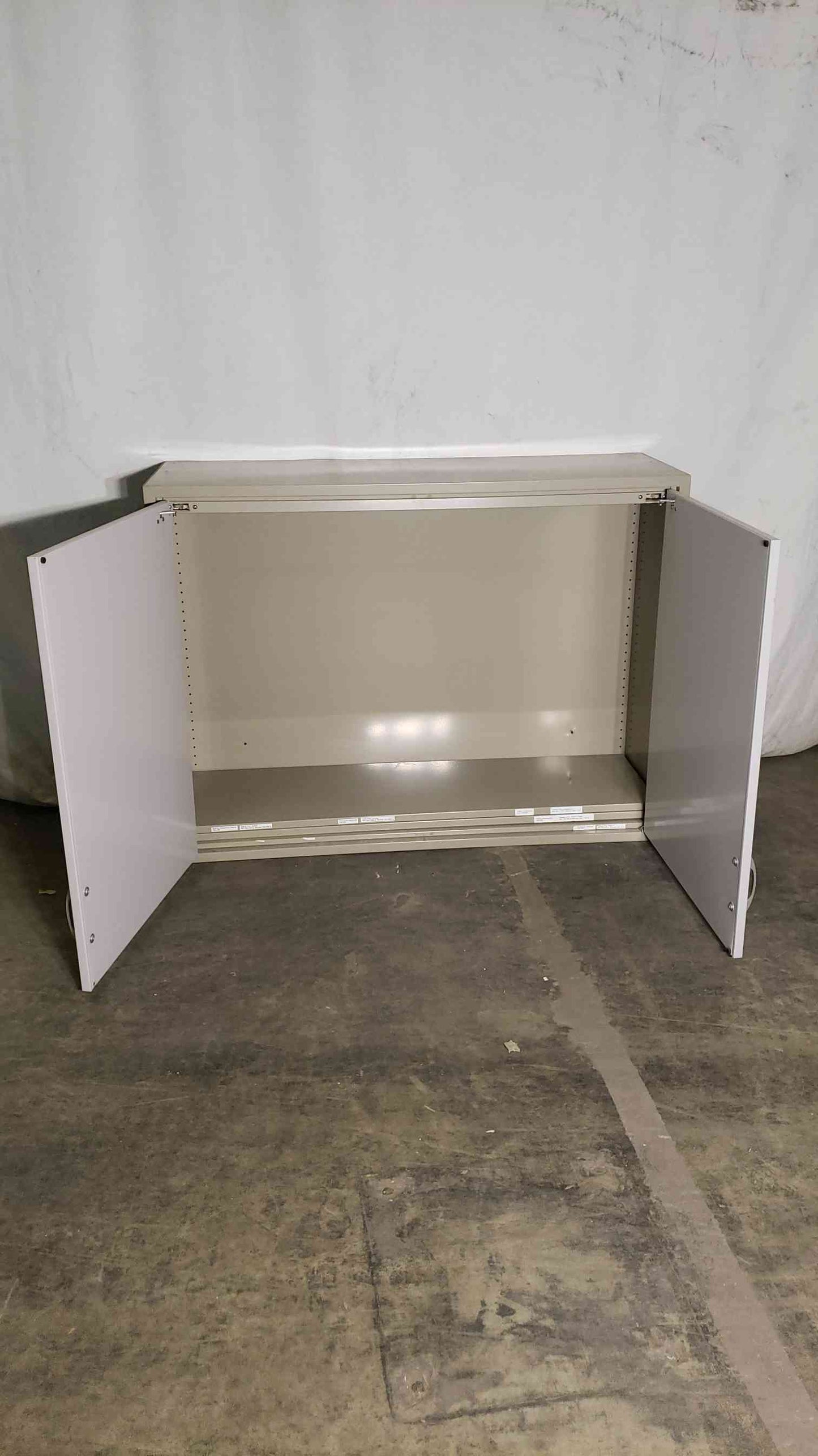 48" Kewaunee Overhead Cabinet(100035)