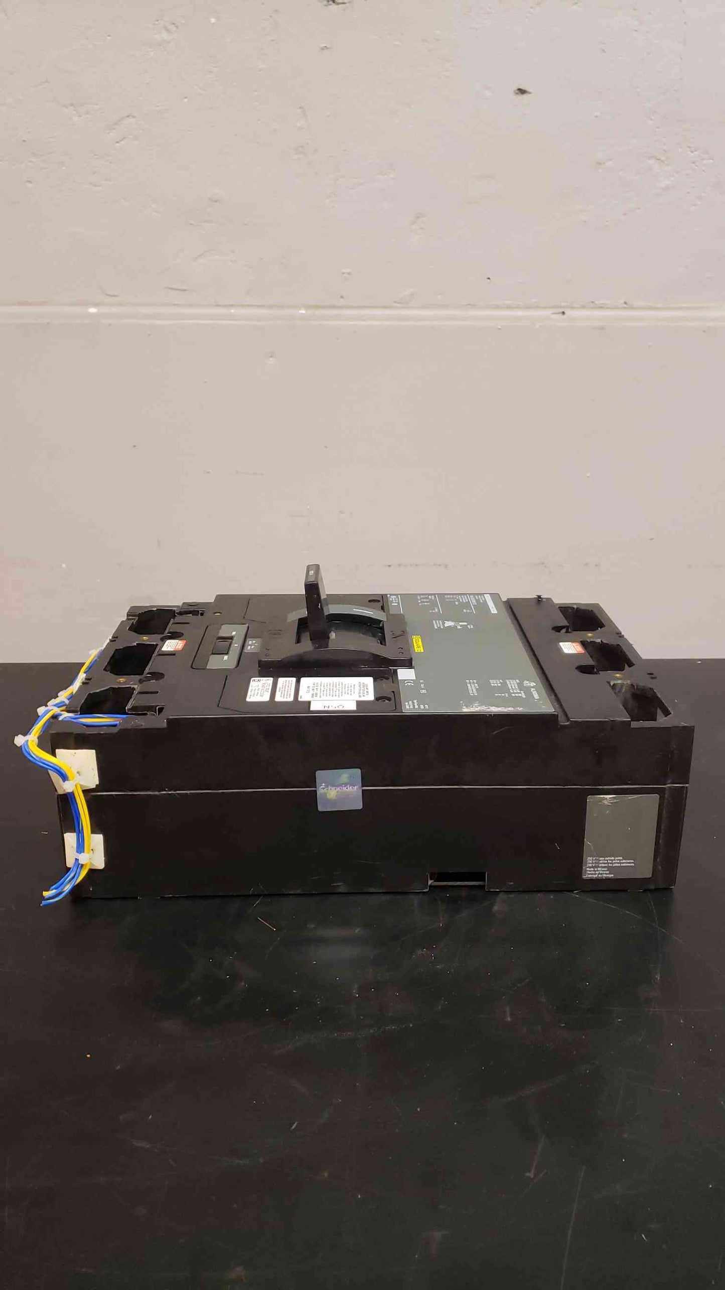 Square D 1000 Amp Breaker MH 1000 A MHL3610001212 (SKU: 2863AA)(2863AA)