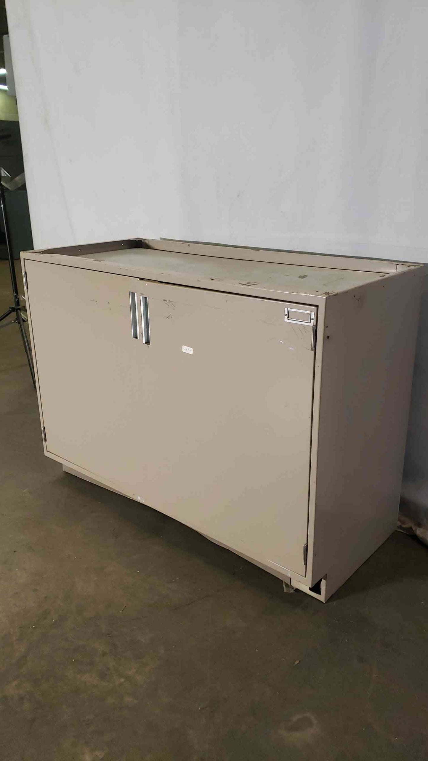 48x22x35 Recessed Acid Storage Casework(100251)