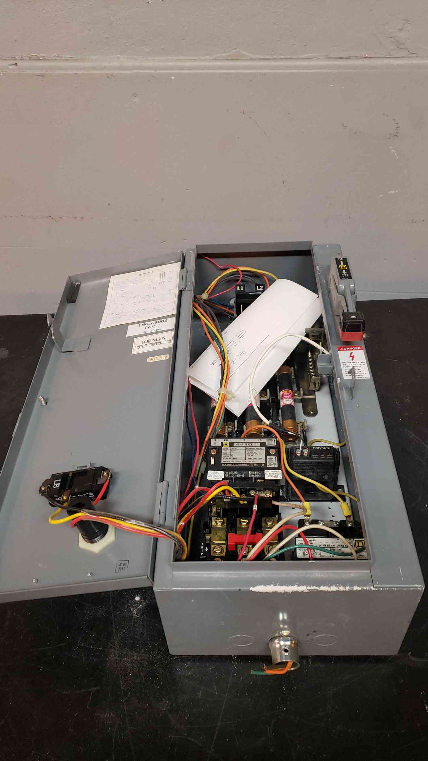 Square D Motor Control Type 1 Enclosure Size 1 8536 Starter (SKU: 3927AA)(3927AA)
