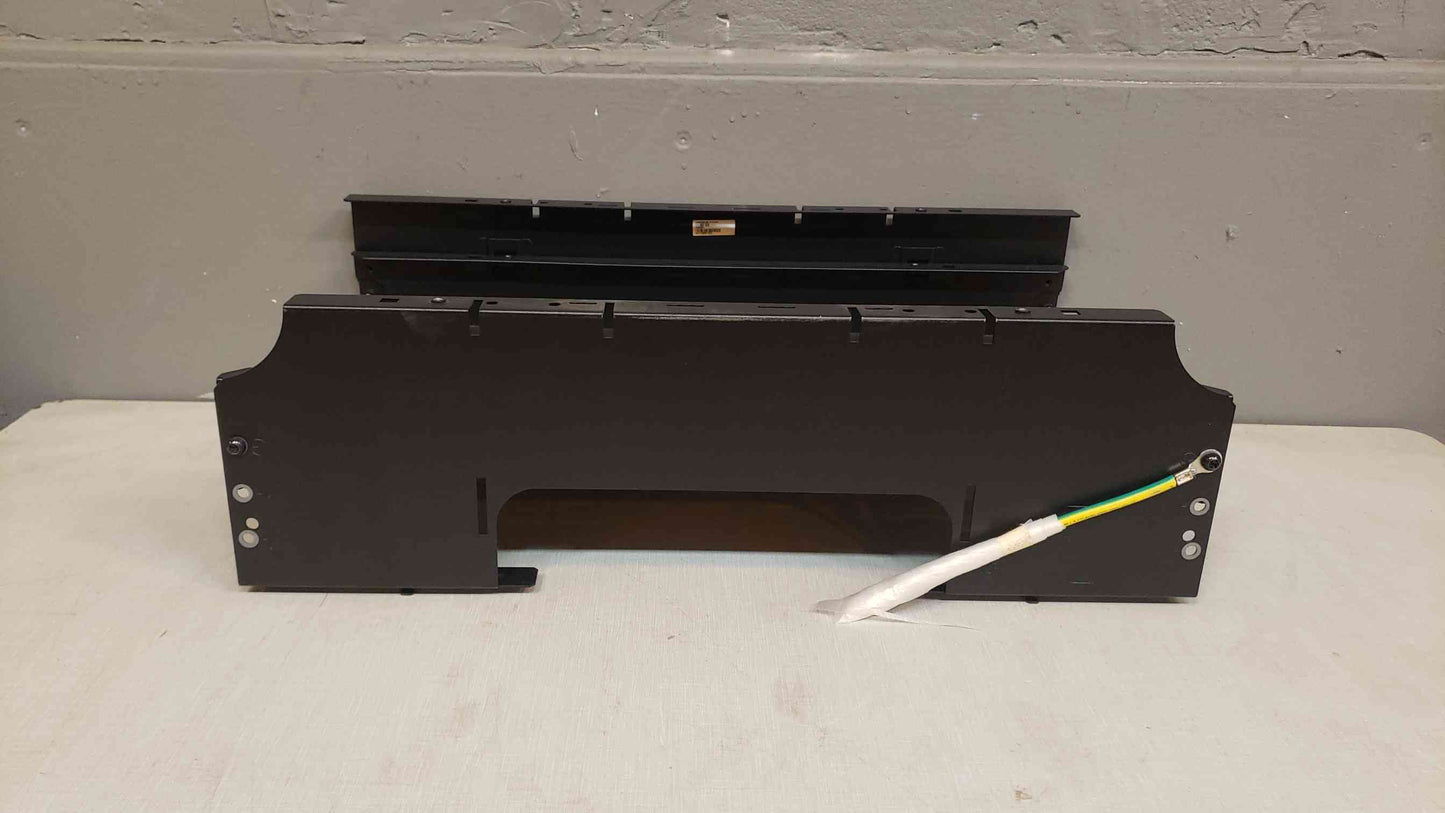 *Pickup Only* APC AR8561 Cable Trough Cable Management for NetShelter SX 600mm w/Grounding(100706)