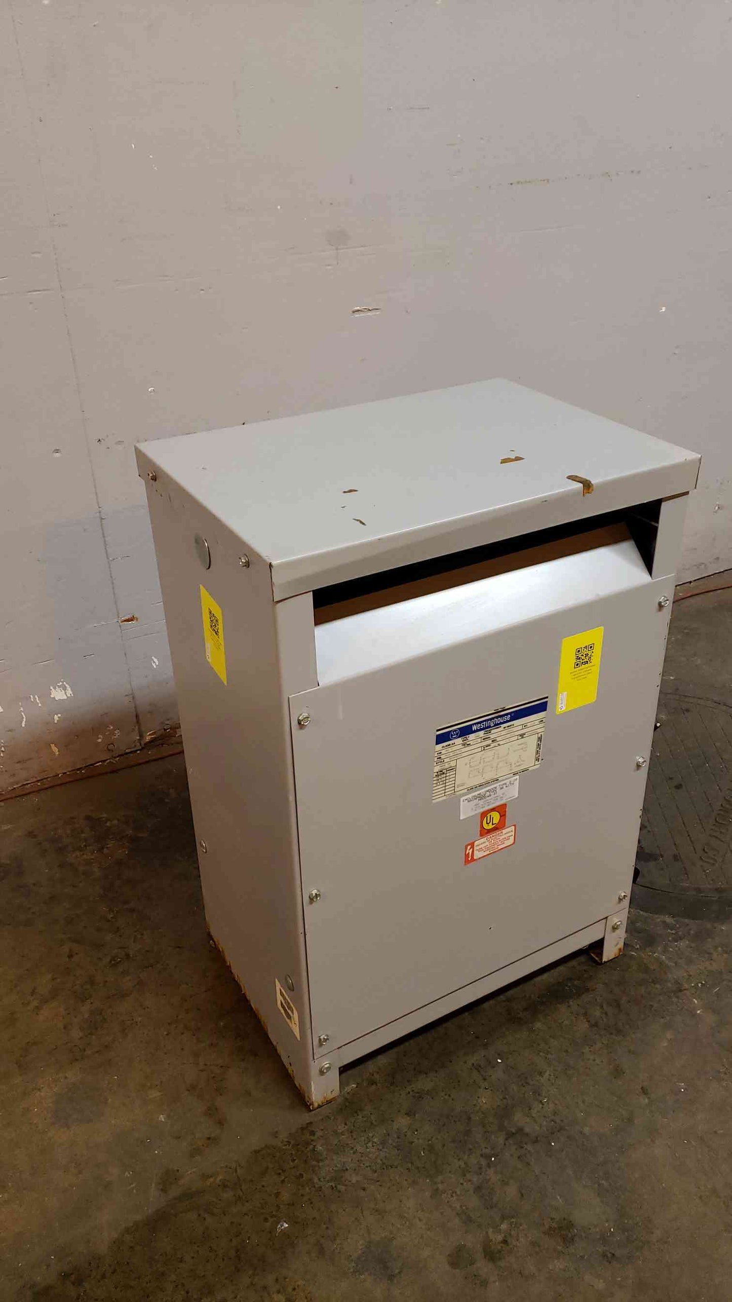 CutlerHammer 40KVA Dry Type Transformer 460v x 460/266v MD40E92 Westinghouse (SKU: 4457AA)(4457AA)