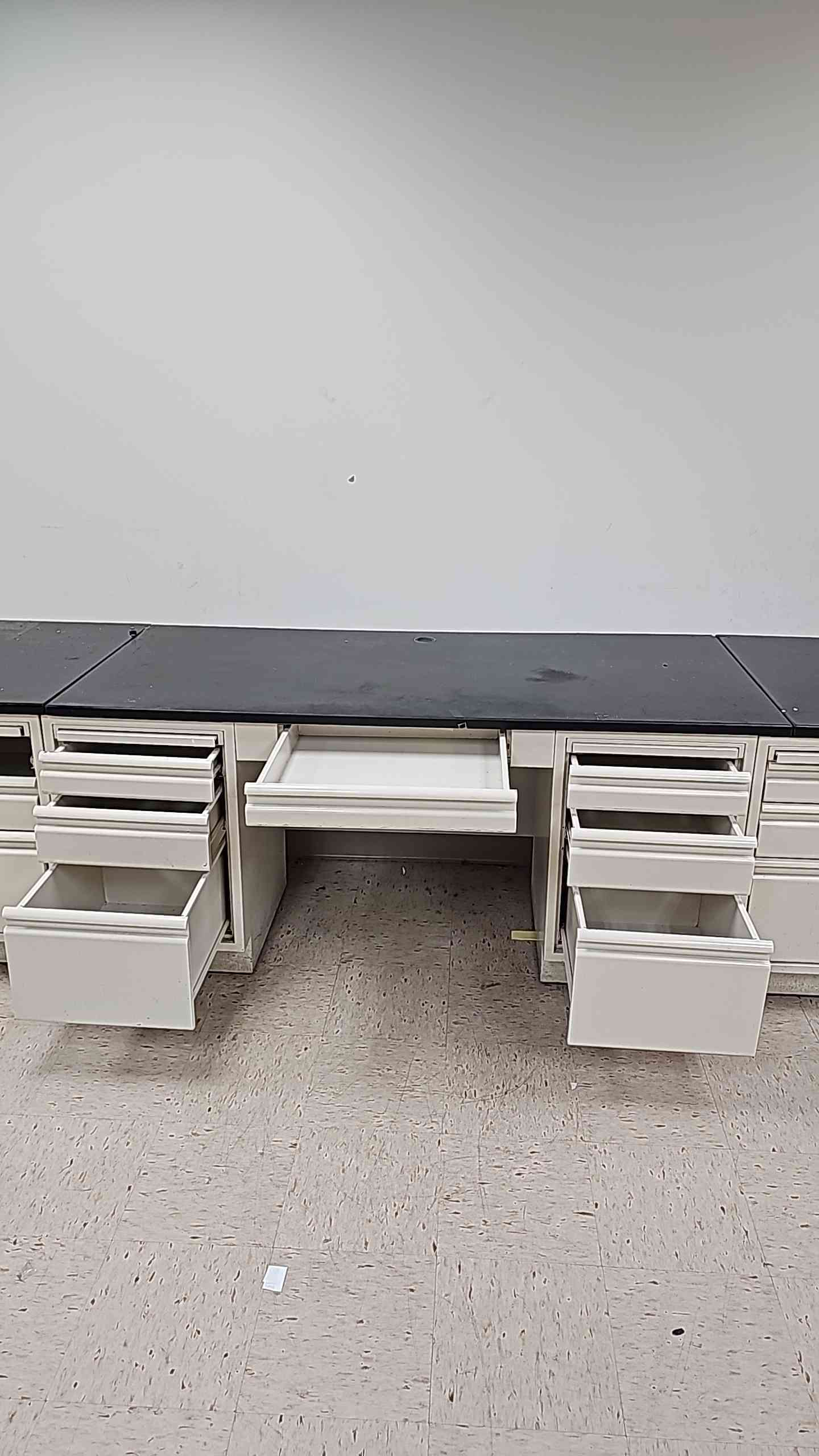 5'6" Recessed Desk (13455AA)(13455AA)