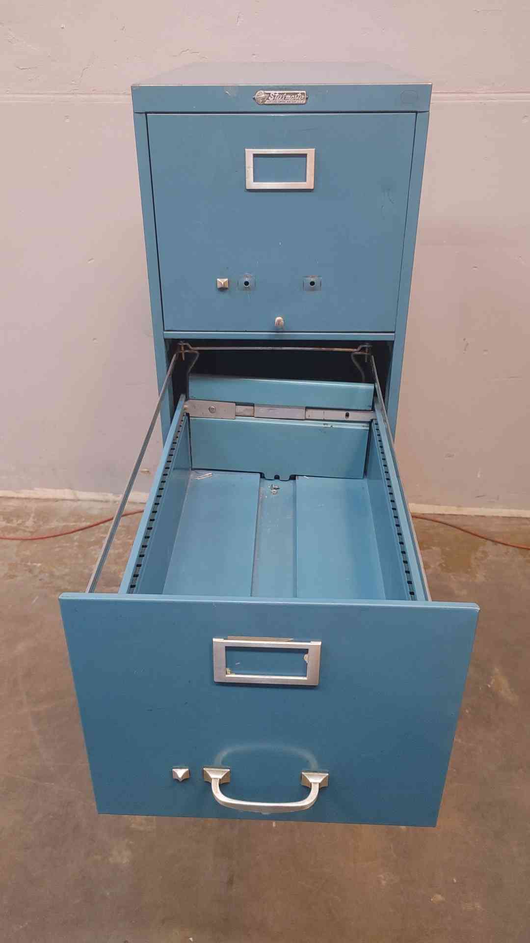 *Pickup Only* Blue Steelmaster File Cabinet Filing Cabinet (1169AA)(1169AA)