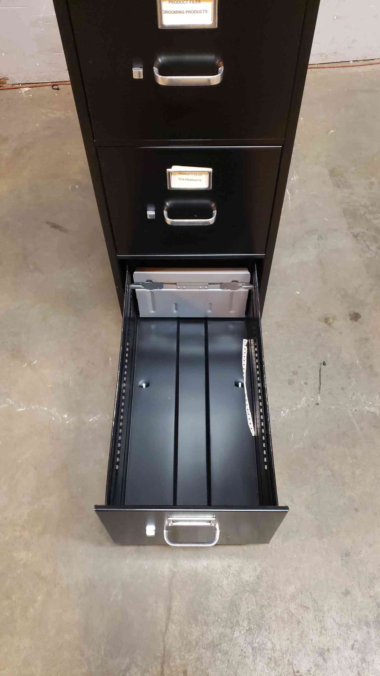 Hon 52" Four Tier Filing Cabinet (SKU: 1486AA)(1486AA)