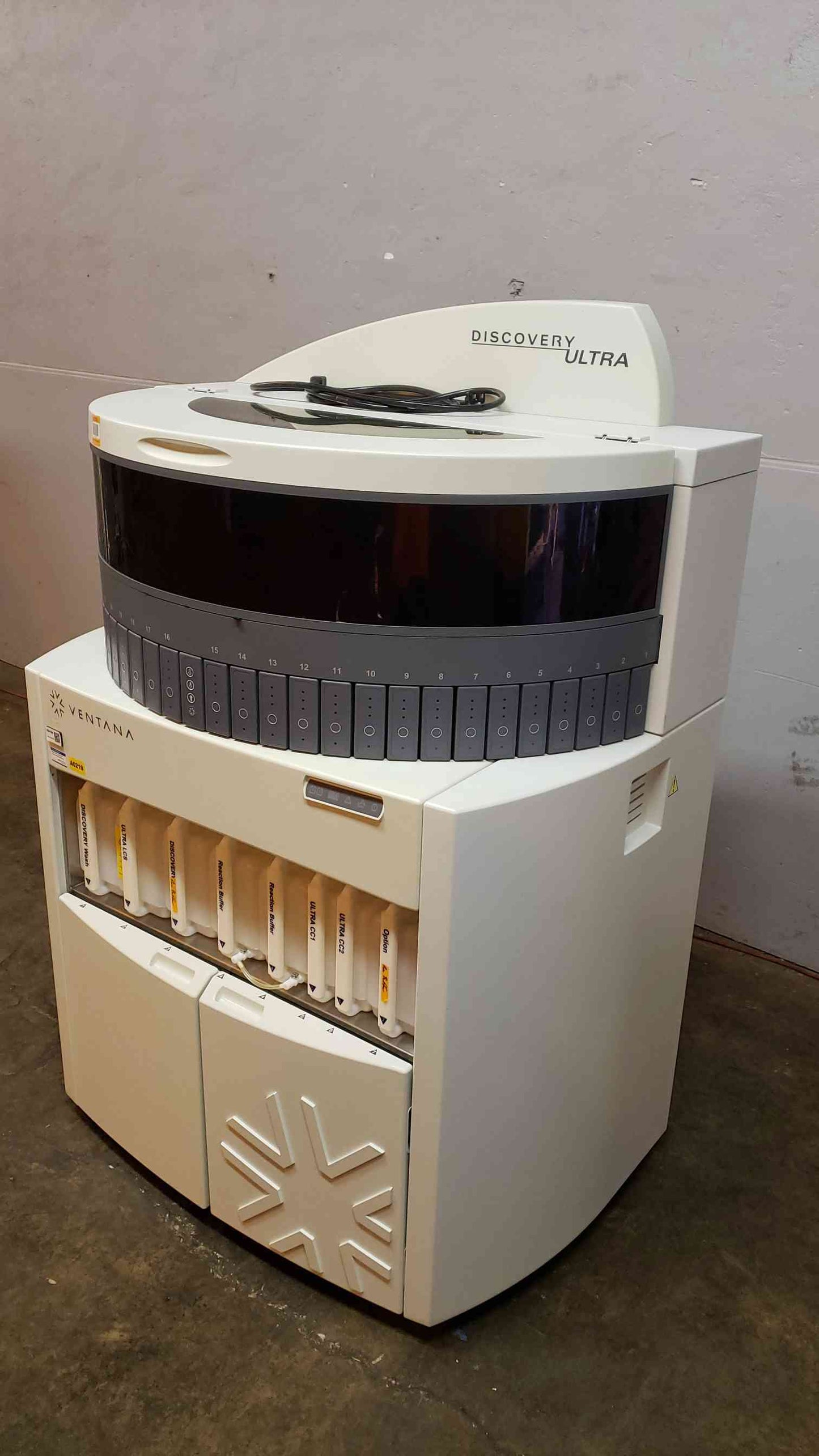 Ventana Discovery Ultra Tissue Processor DOM: 2017 TESTED(1386AA)