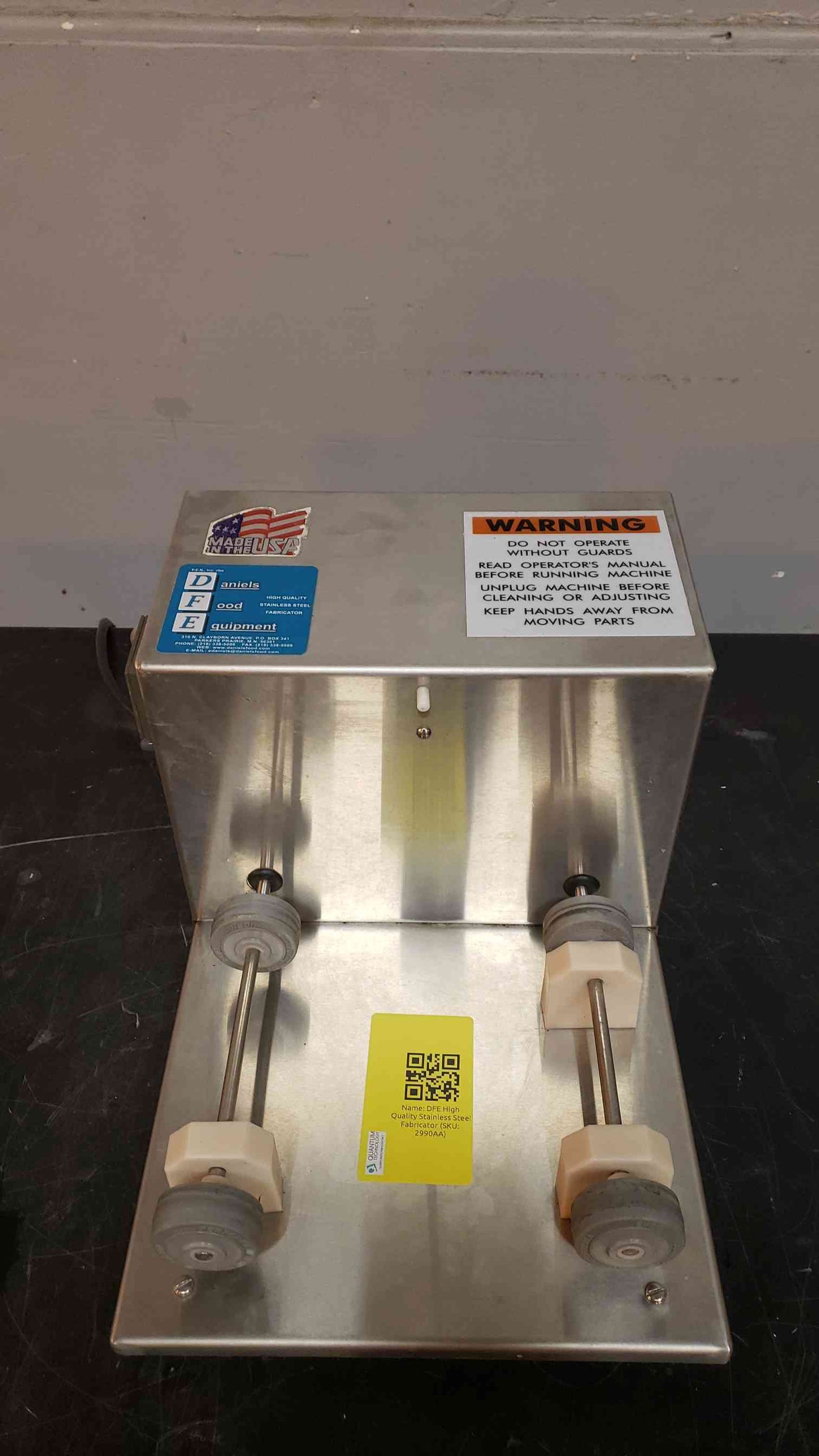 DVTS-30 Daniels 25 Lb. Vacuum Tumbler/Marinader '21 (SKU: 2990AA)(2990AA)