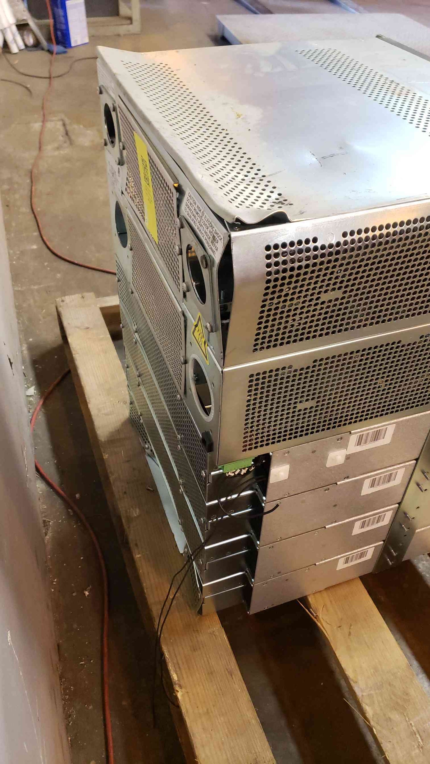 Alpha Technologies Inverter AMPS24-2-24-i4 MBS (SKU: 1923AA)(1923AA)