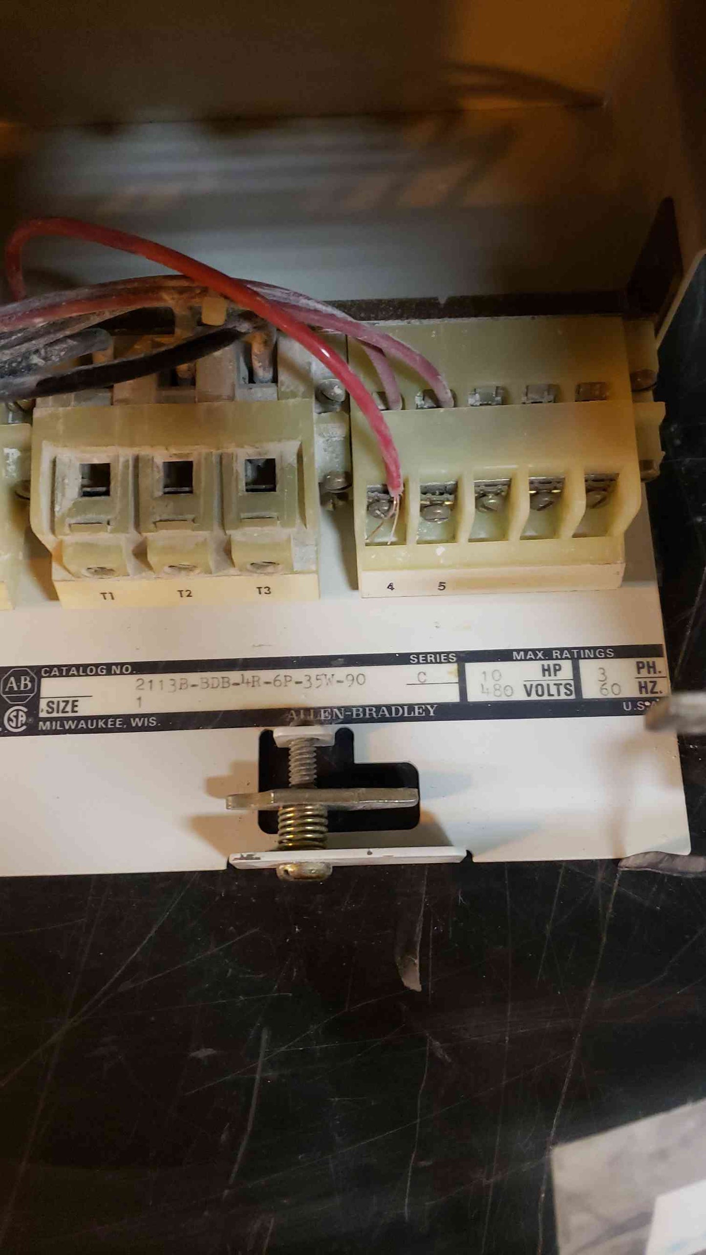 AllenBradley Size 1 10HP 480V 2113BBDB4R(3006AA)