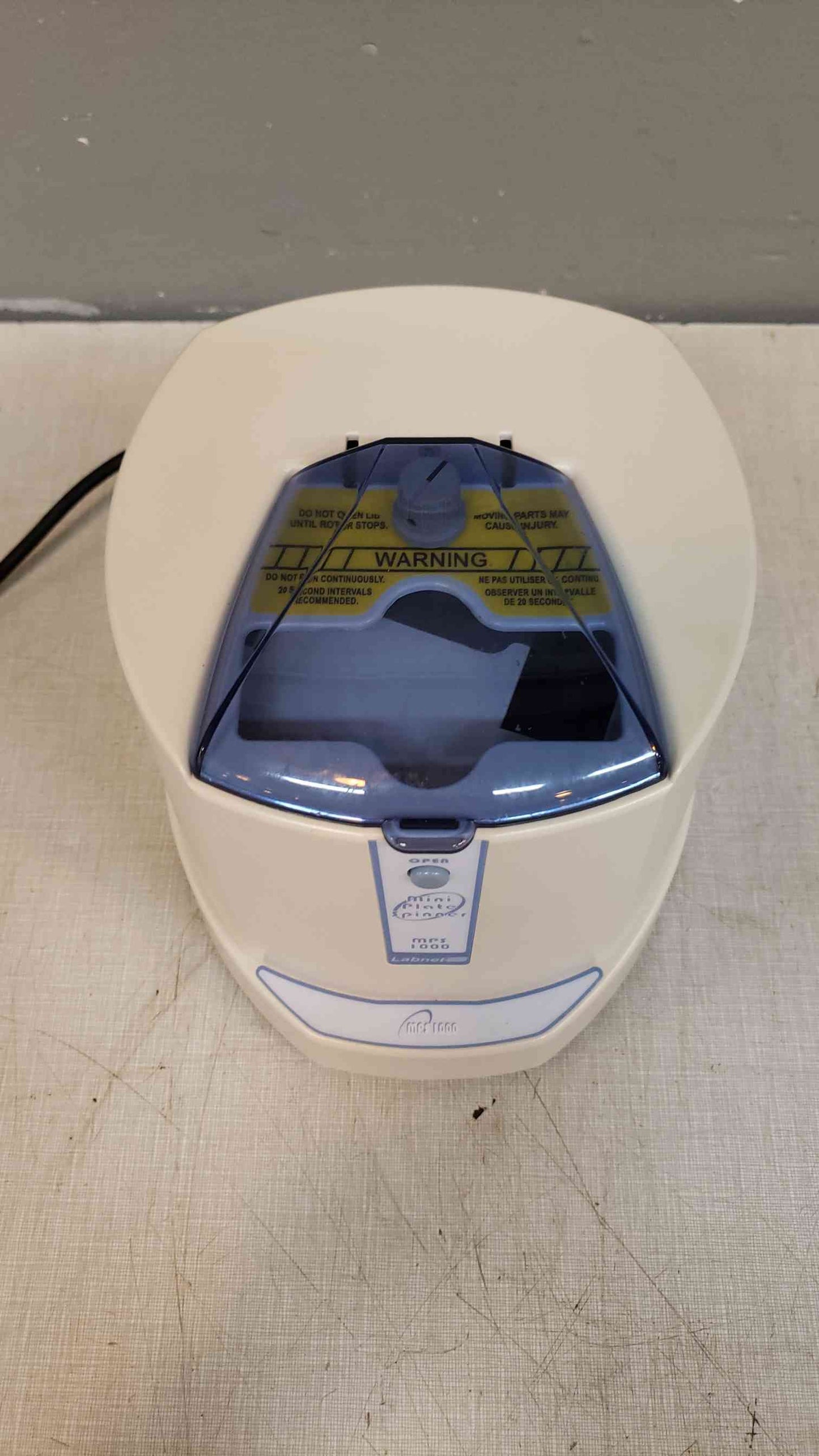 Labnet Mini Plate Spinner Centrifuge C1000