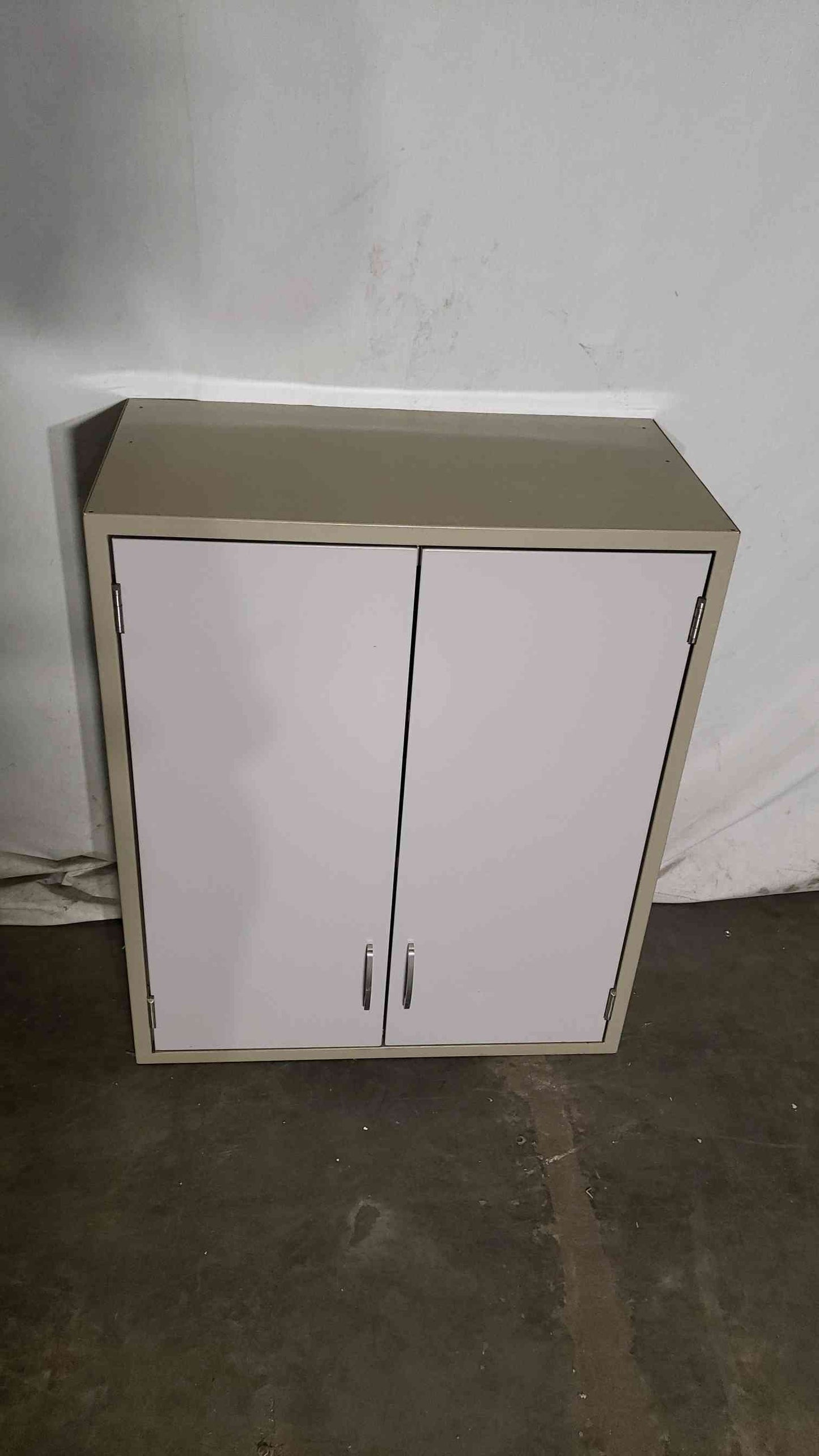 30" Kewaunee Overhead Cabinet(100030)
