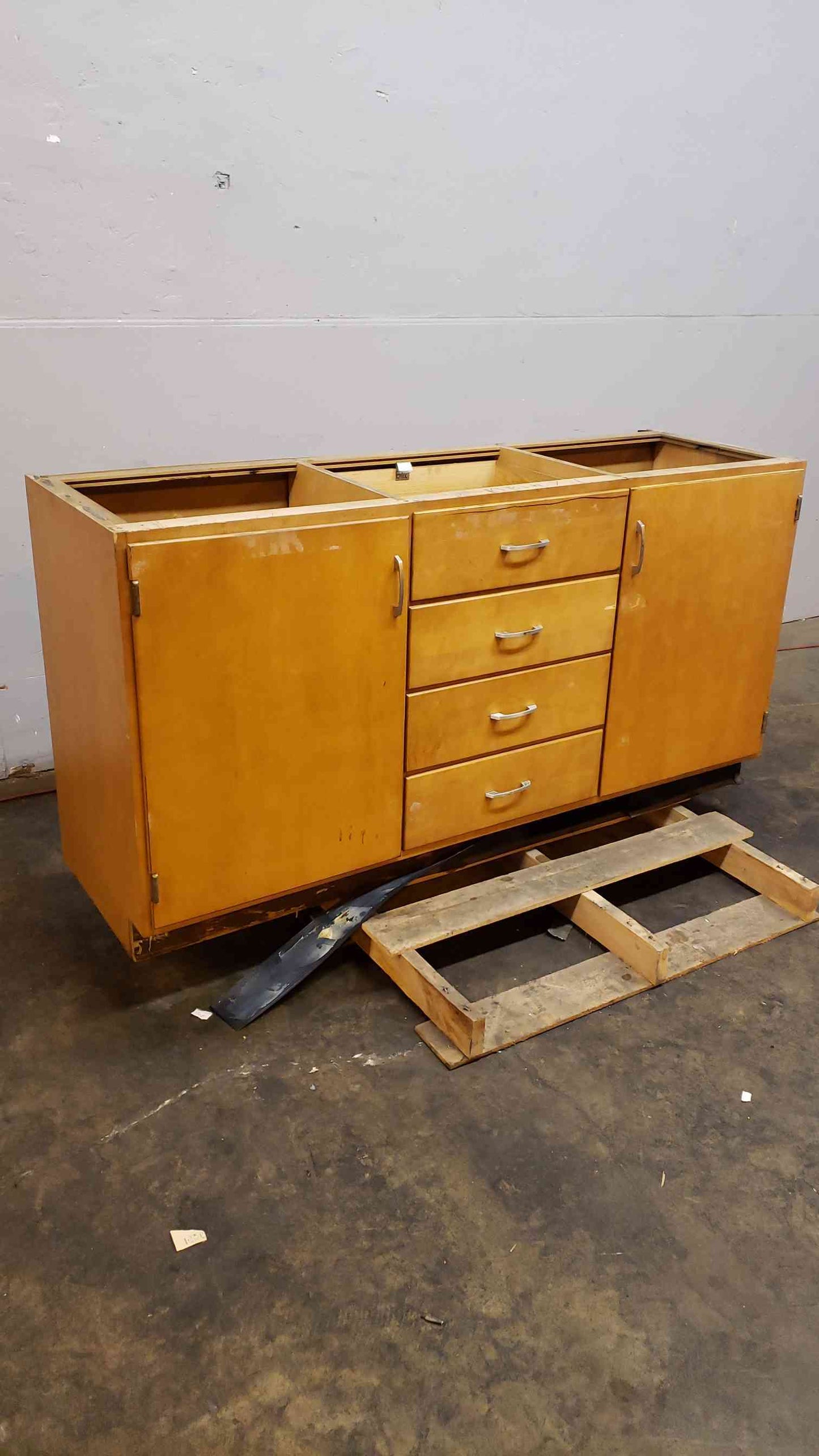 6' Wooden Kewaunee Casework W/ 4 Drawers 2 Doors (1374AA)(1374AA)