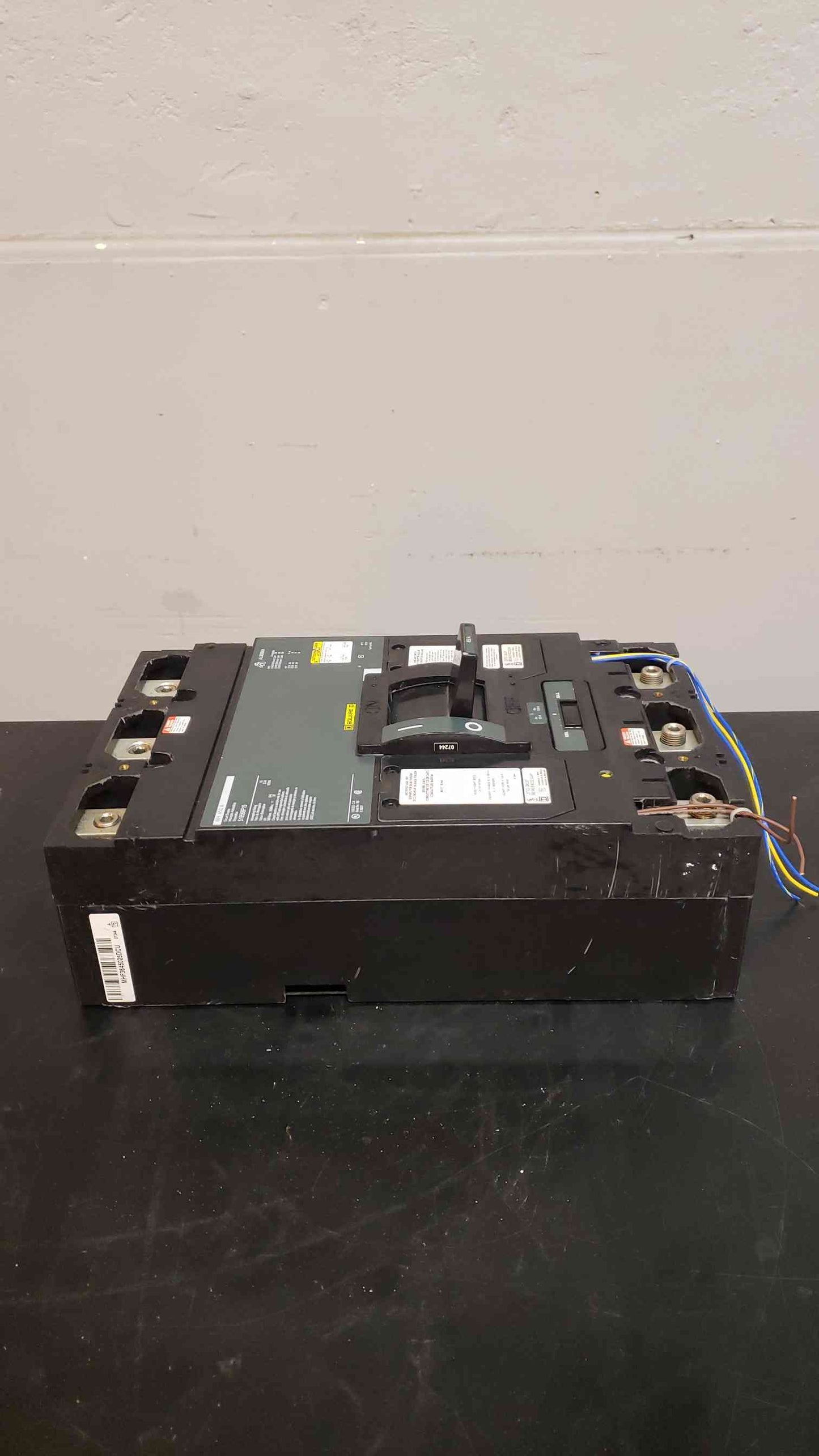 Square D 450 Amp Breaker MH 450 A 519568P15 (SKU: 2864AA)