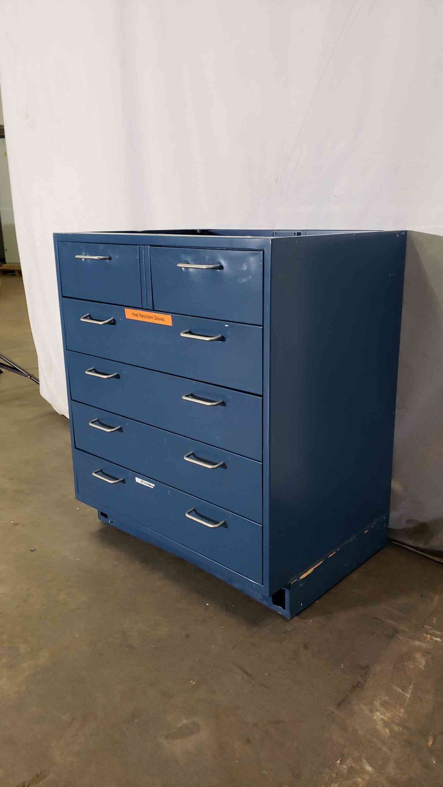30x22x35 6 Drawer Jamestown Casework(100555)