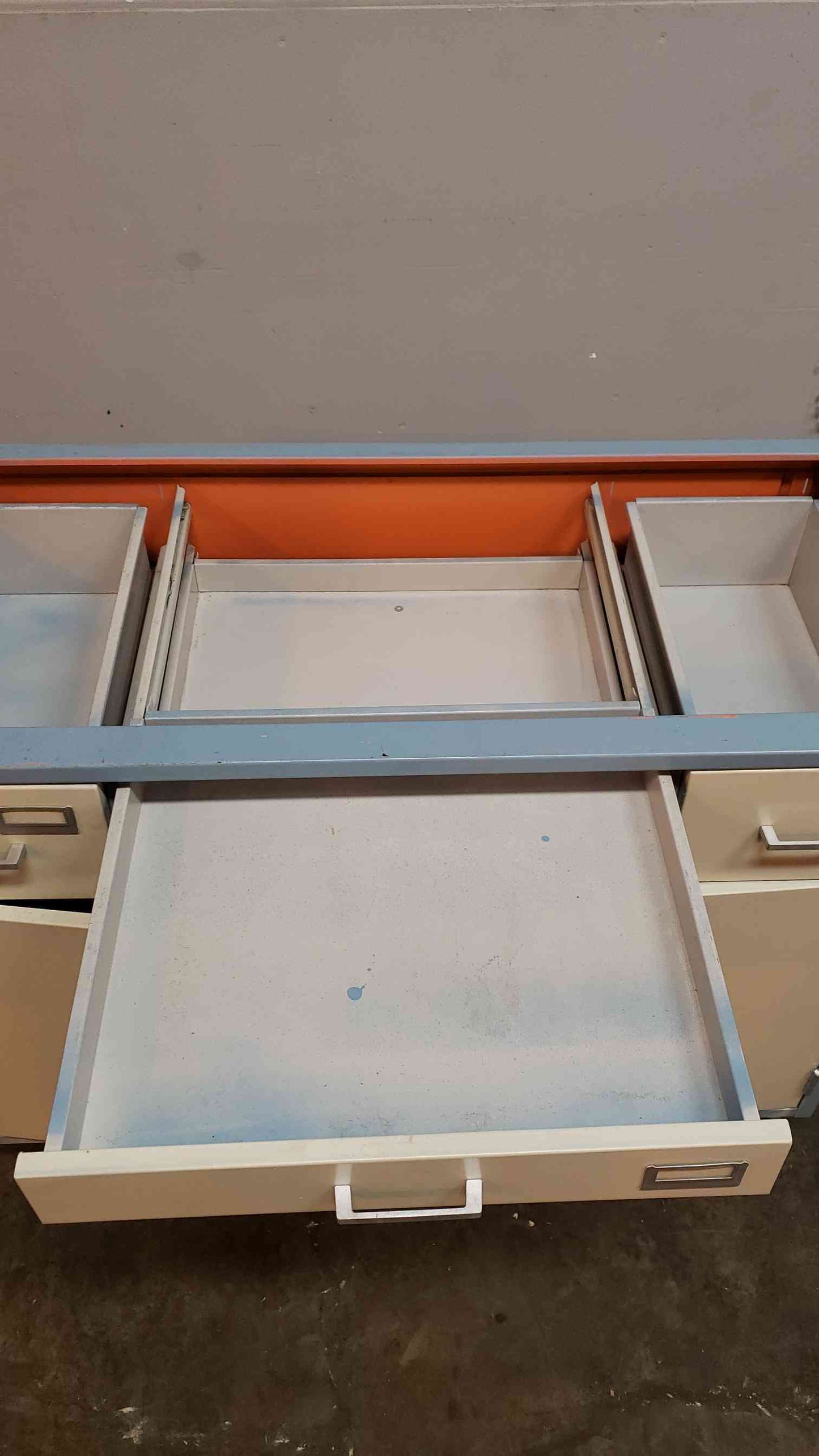 4' Blue and White Hamilton Casework W/ 4 Drawers 2 Doors (1364AA)(1364AA)