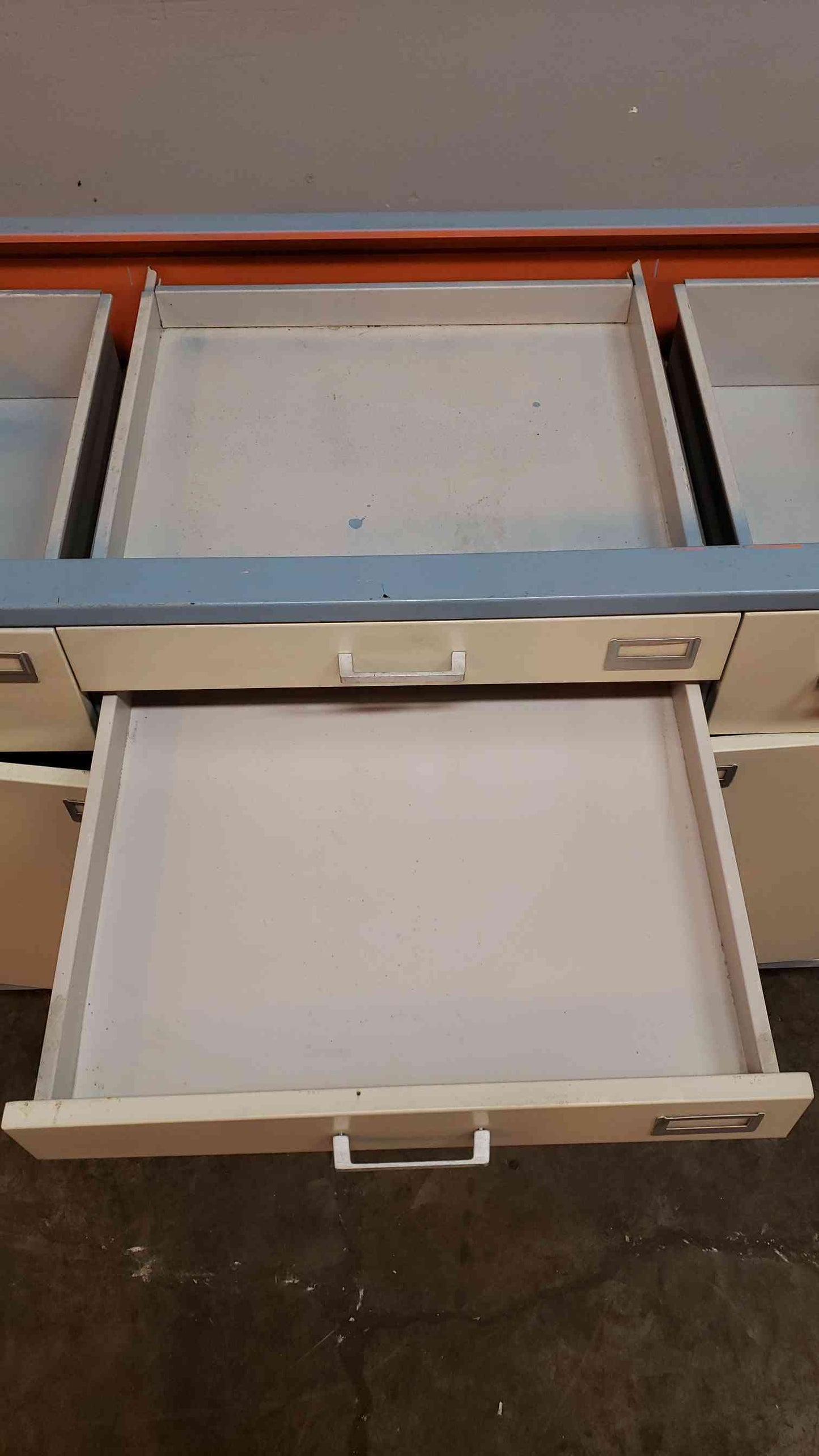 4' Blue and White Hamilton Casework W/ 4 Drawers 2 Doors (1364AA)(1364AA)