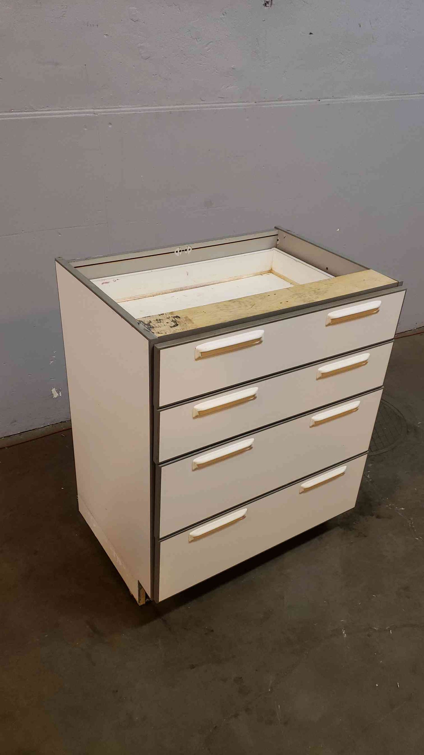 30" Recessed Wooden Casework W/ 4 Drawers(Q16663)