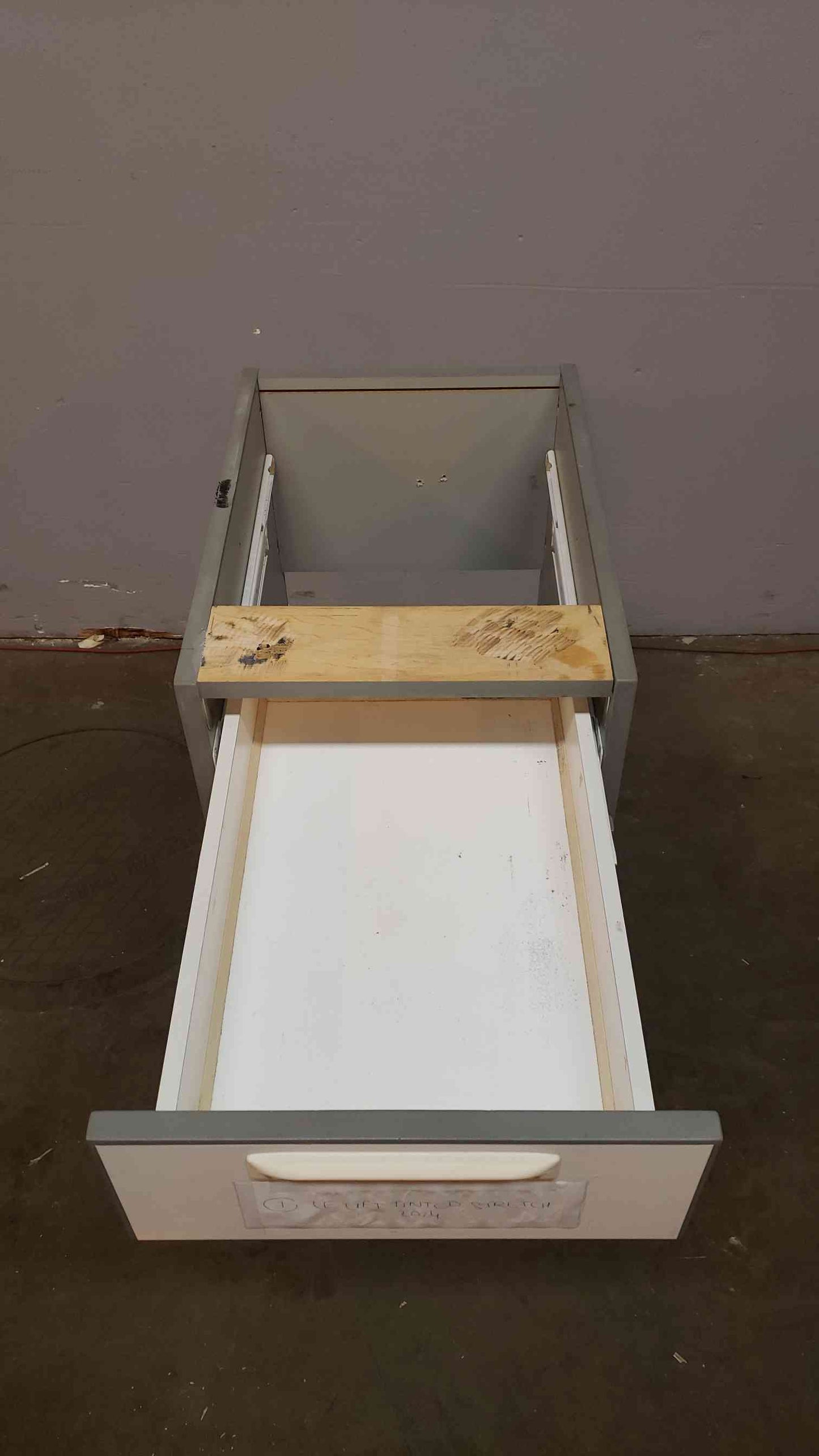 15" Recessed Wooden Casework W/ 1 Drawer 1 Door(Q16685)
