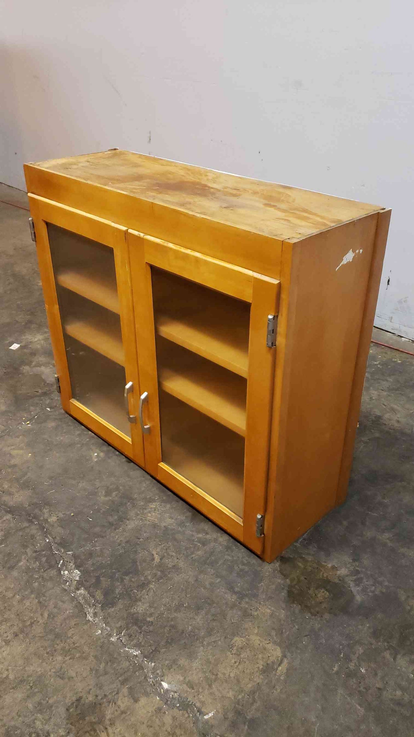 3' Wood Kewaunee Lab Casework Overhead Glass(1375AA)