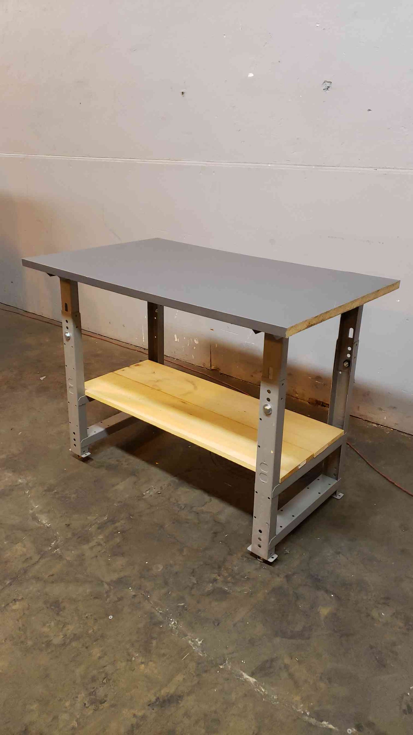 4' Gray Shipping Table 2 Tier Wood/Metal(1933AA)