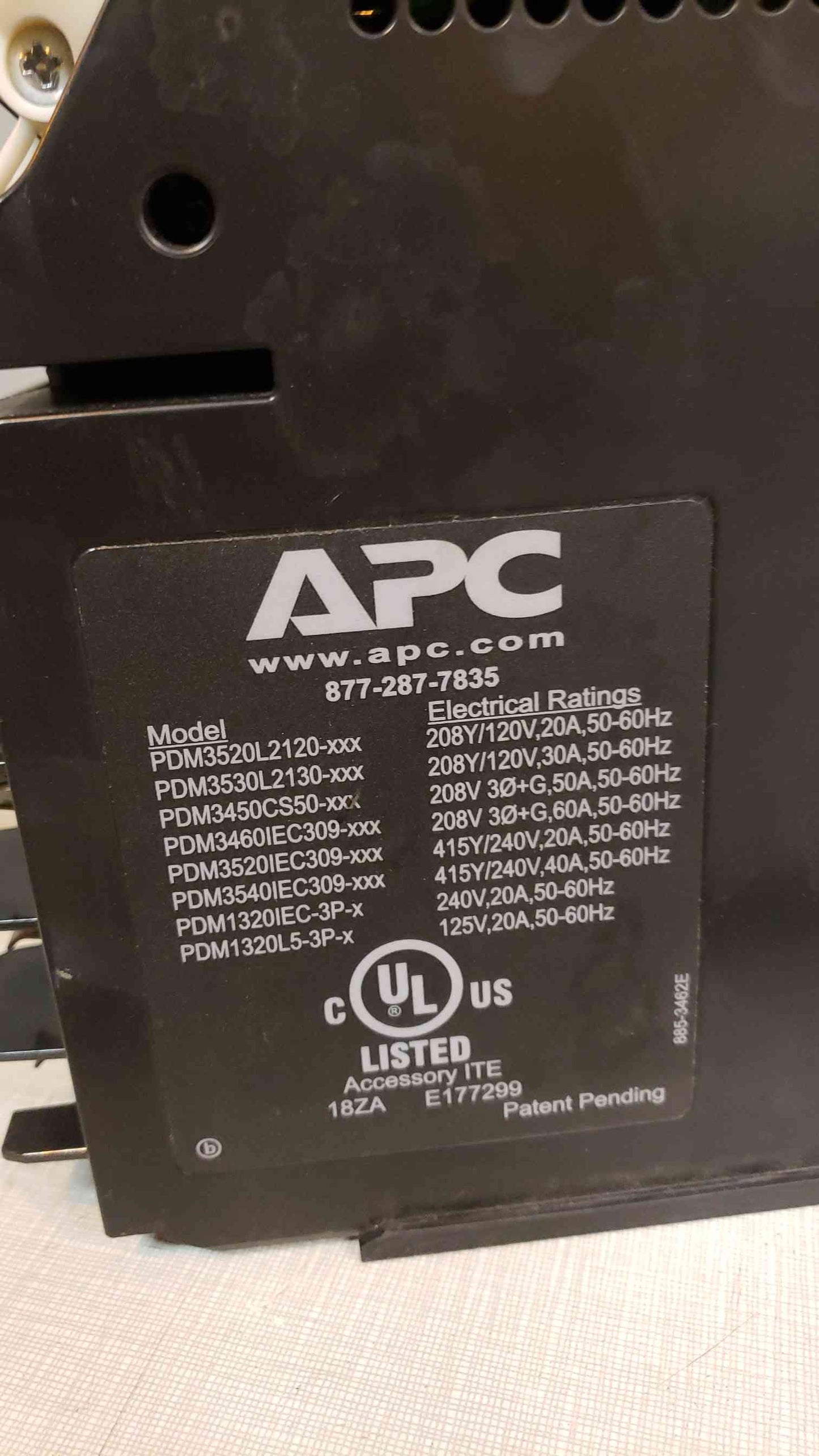 APC PDU PDM3520L2120(1124AA)