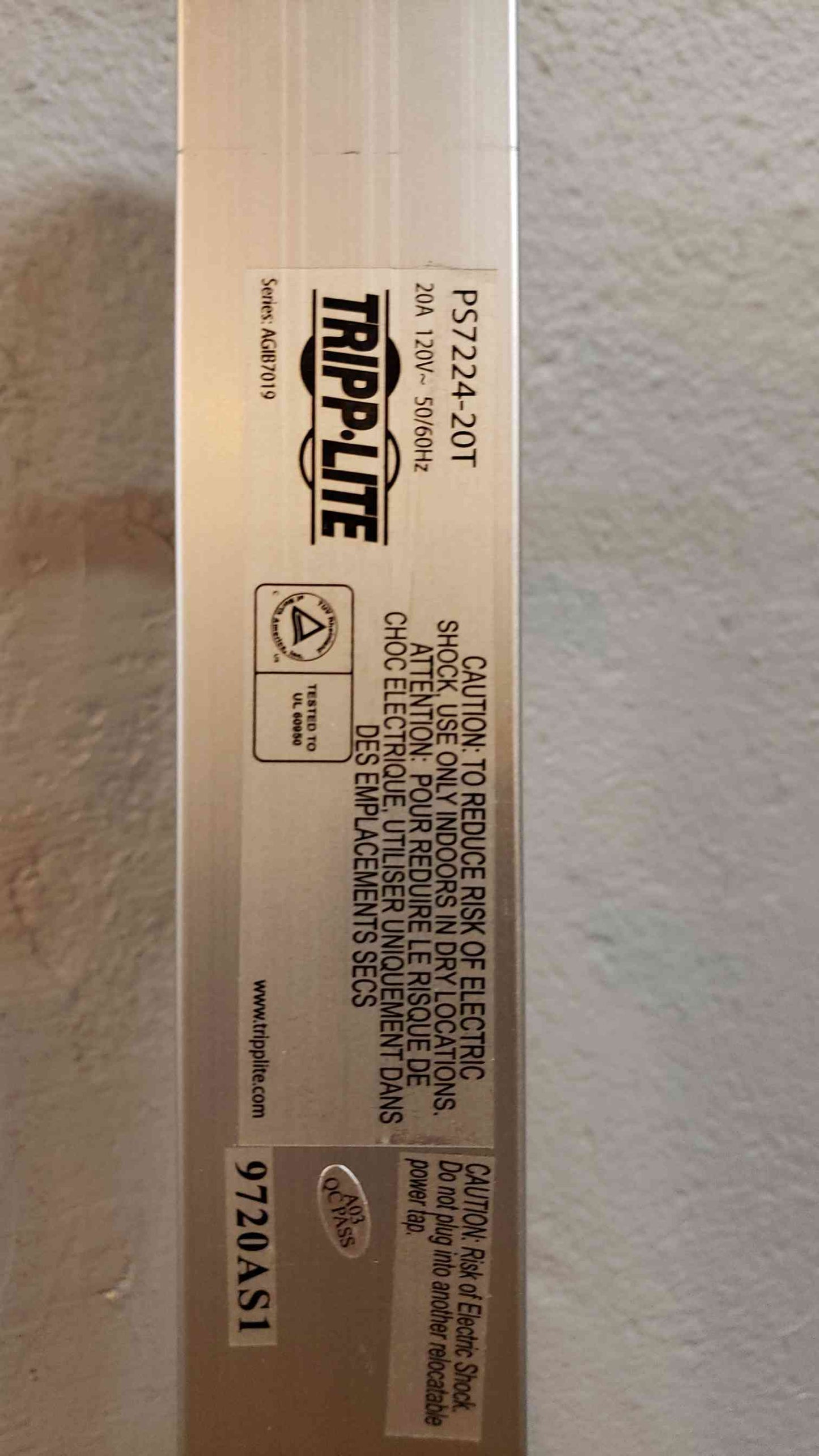 *Pickup Only* Tripp-lite PS7224-20T PDU Strip 20A 120V(100481)