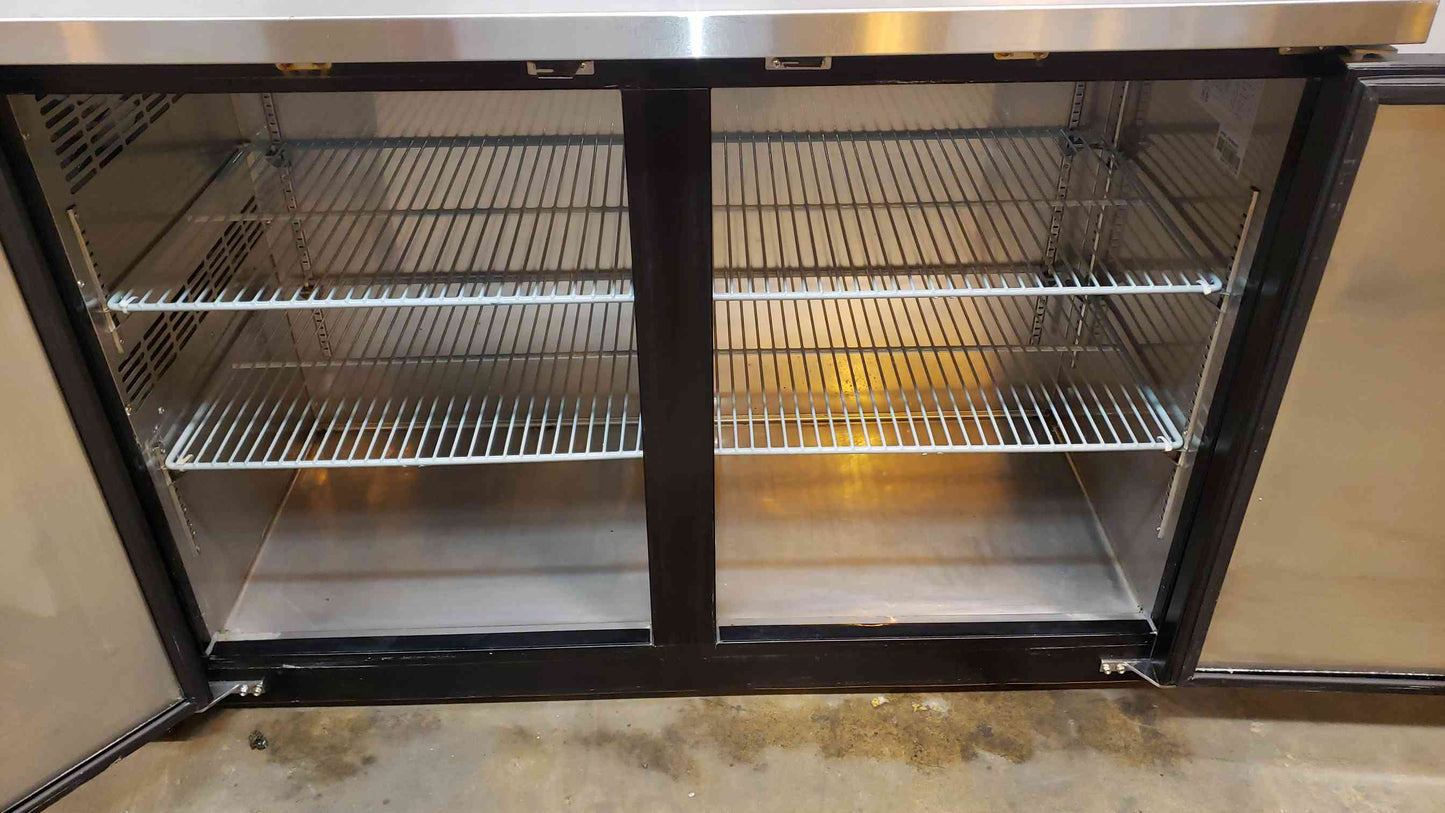 AVANTCO 5' Refrigerator 178UBB2460 TESTED WORKING(100649)