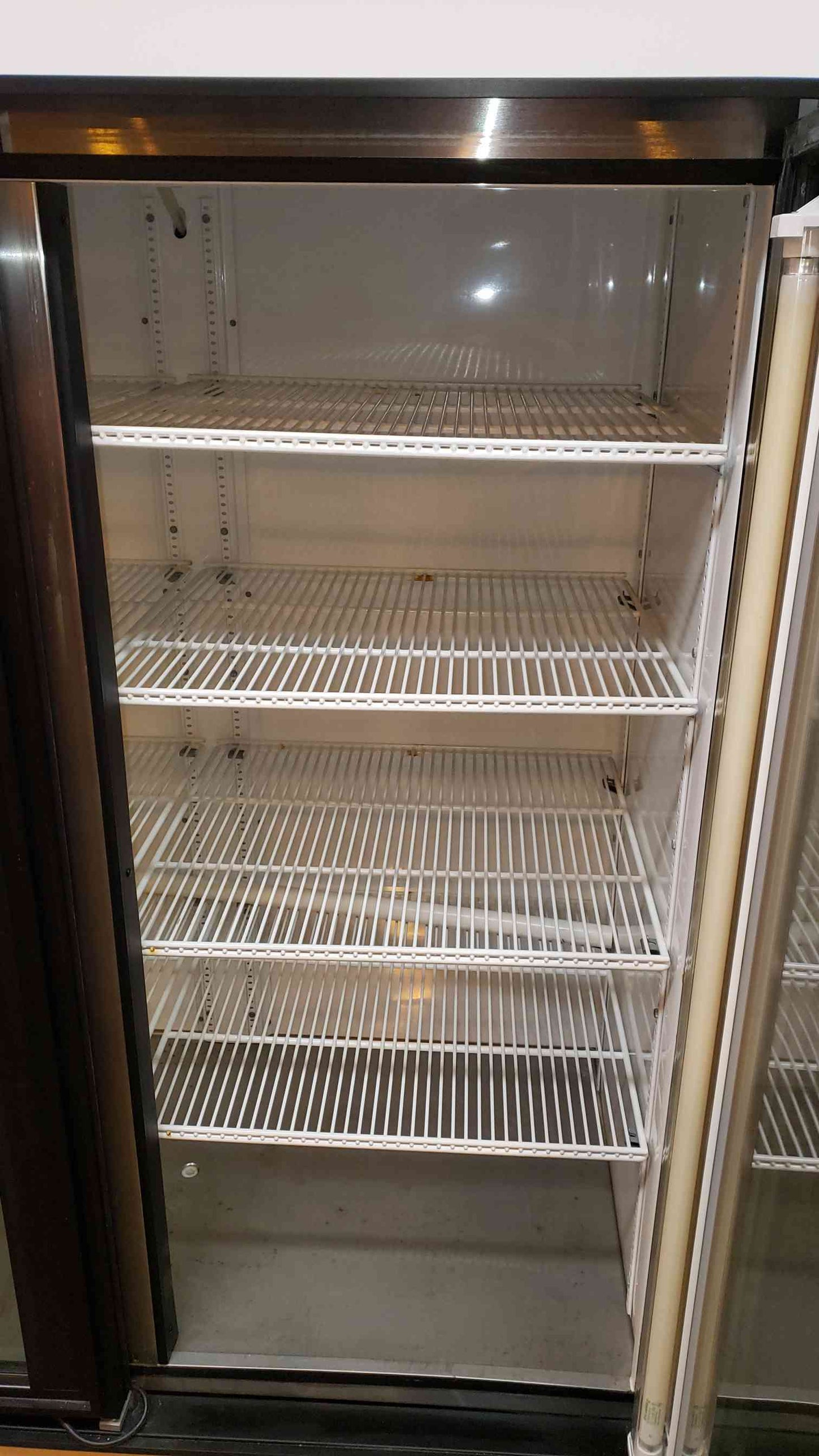 VWR Commercial Triple Glass Refrigerator GDM-72 (SKU: 2411AA)(2411AA)