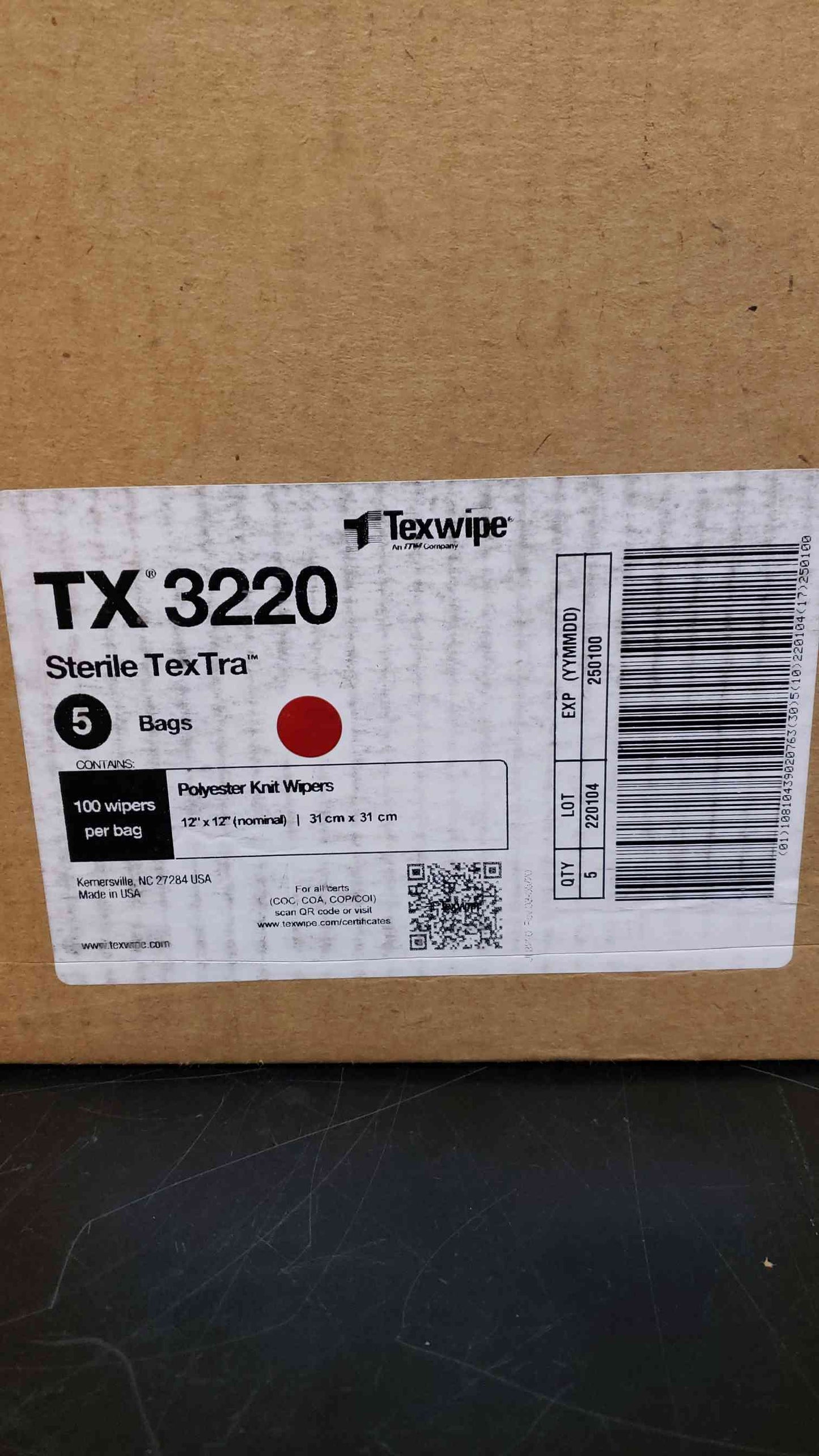 Package of 100 Texwipe Sterile Polyester Knit Wipers TX3220 (SKU: 4373AA)(4373AA)