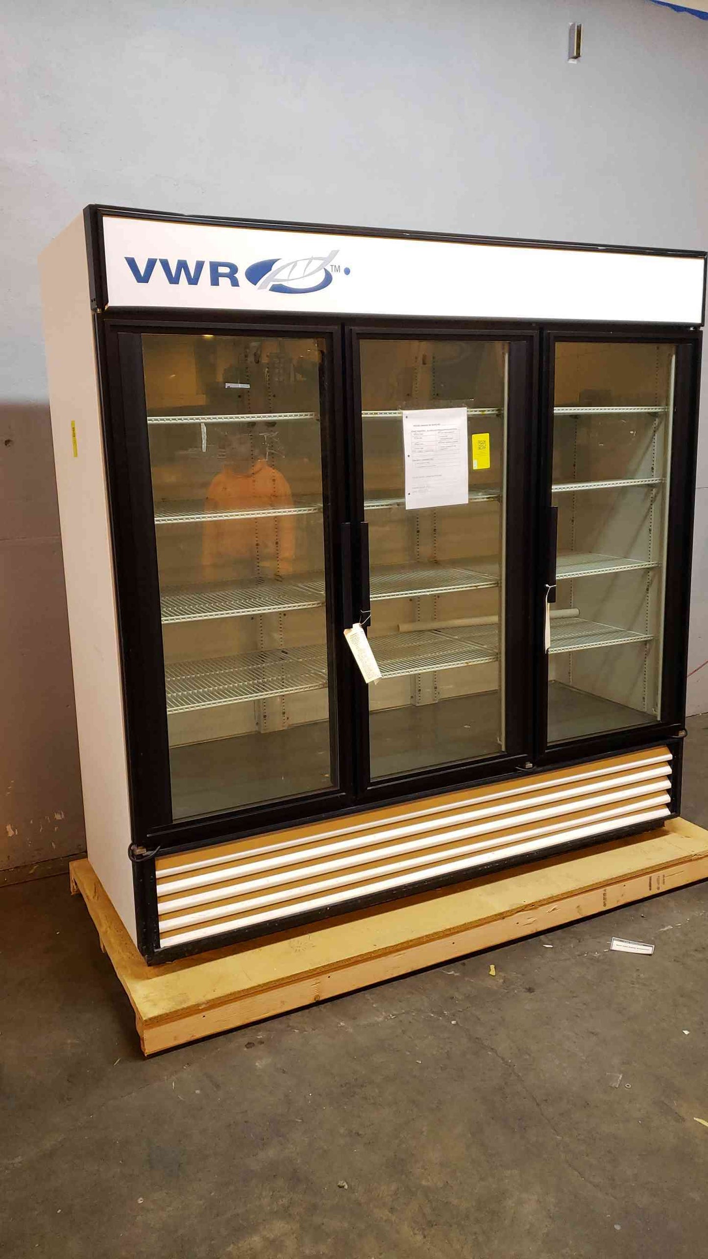 VWR Commercial Triple Glass Refrigerator GDM-72 (SKU: 2411AA)(2411AA)