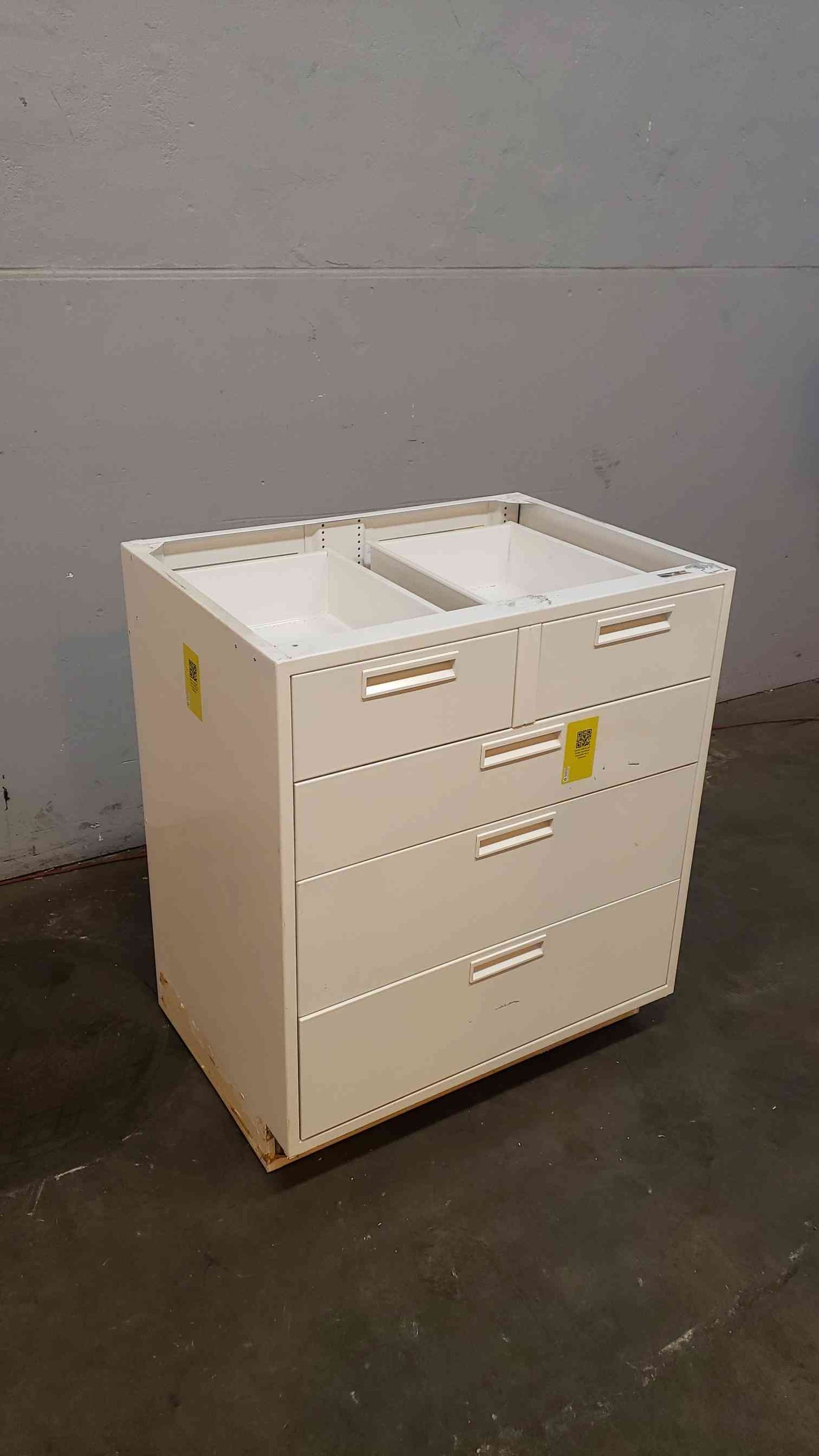 White 30" Fisher Hamilton Casework W/ 5 Drawers(3870AA)