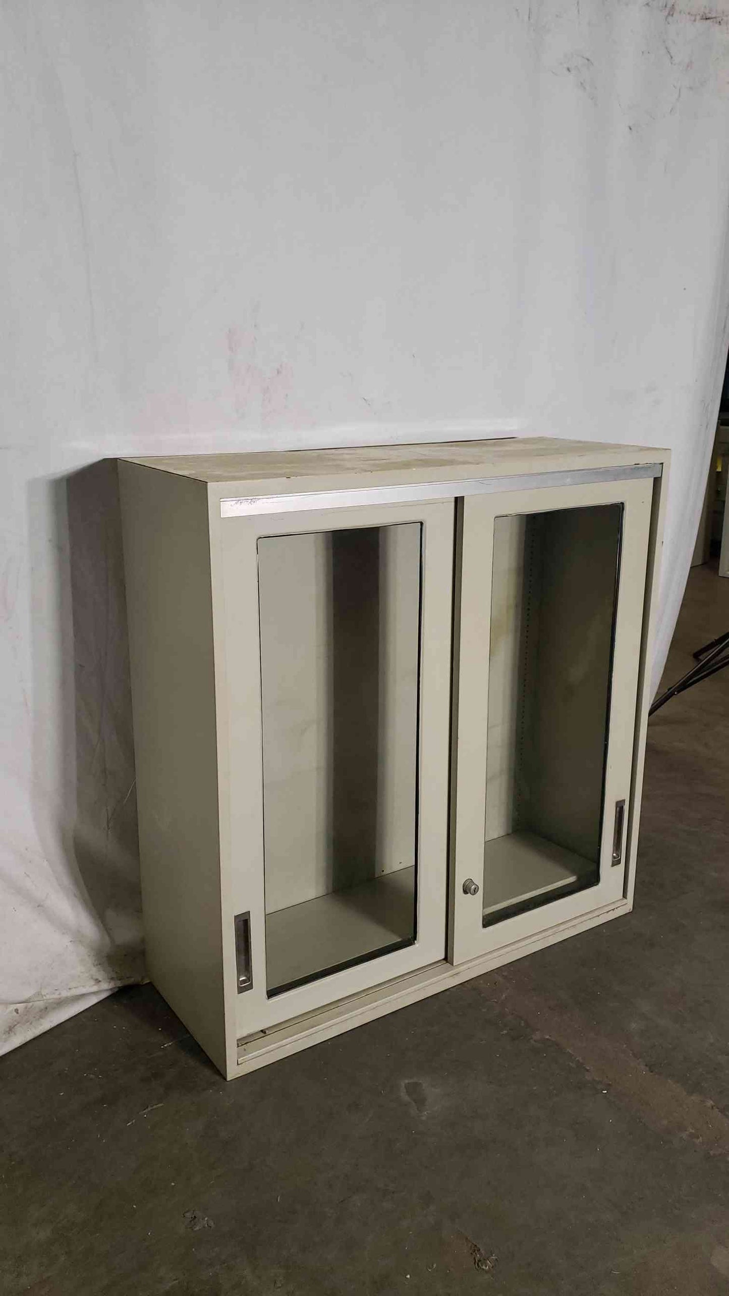 35x13x37 Overhead Cabinet(100060)