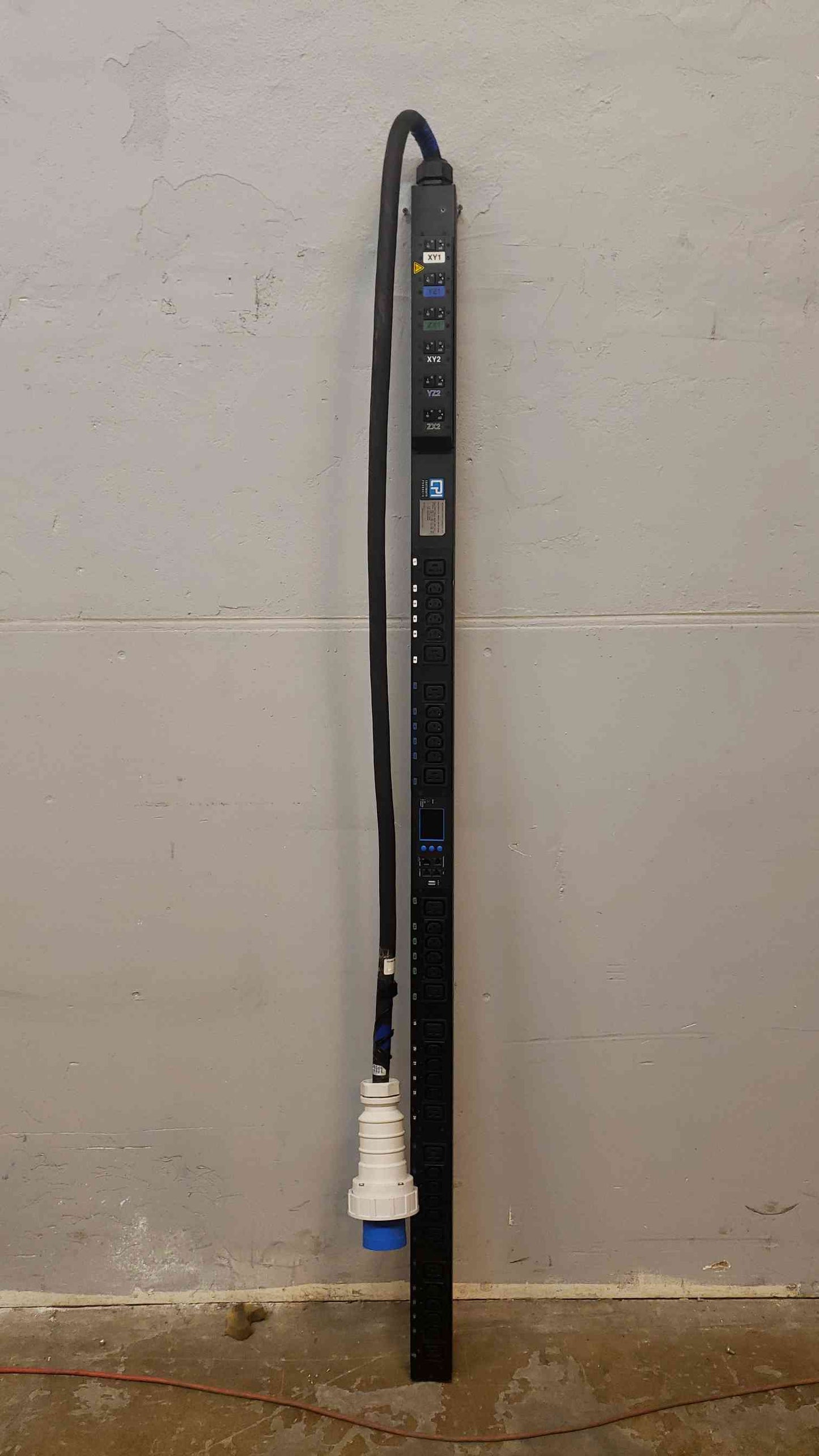CPI Econnect PDU 48A (83A) TS1018712 208v Heavy Duty Oiwer Distribution Strip(1138AA)